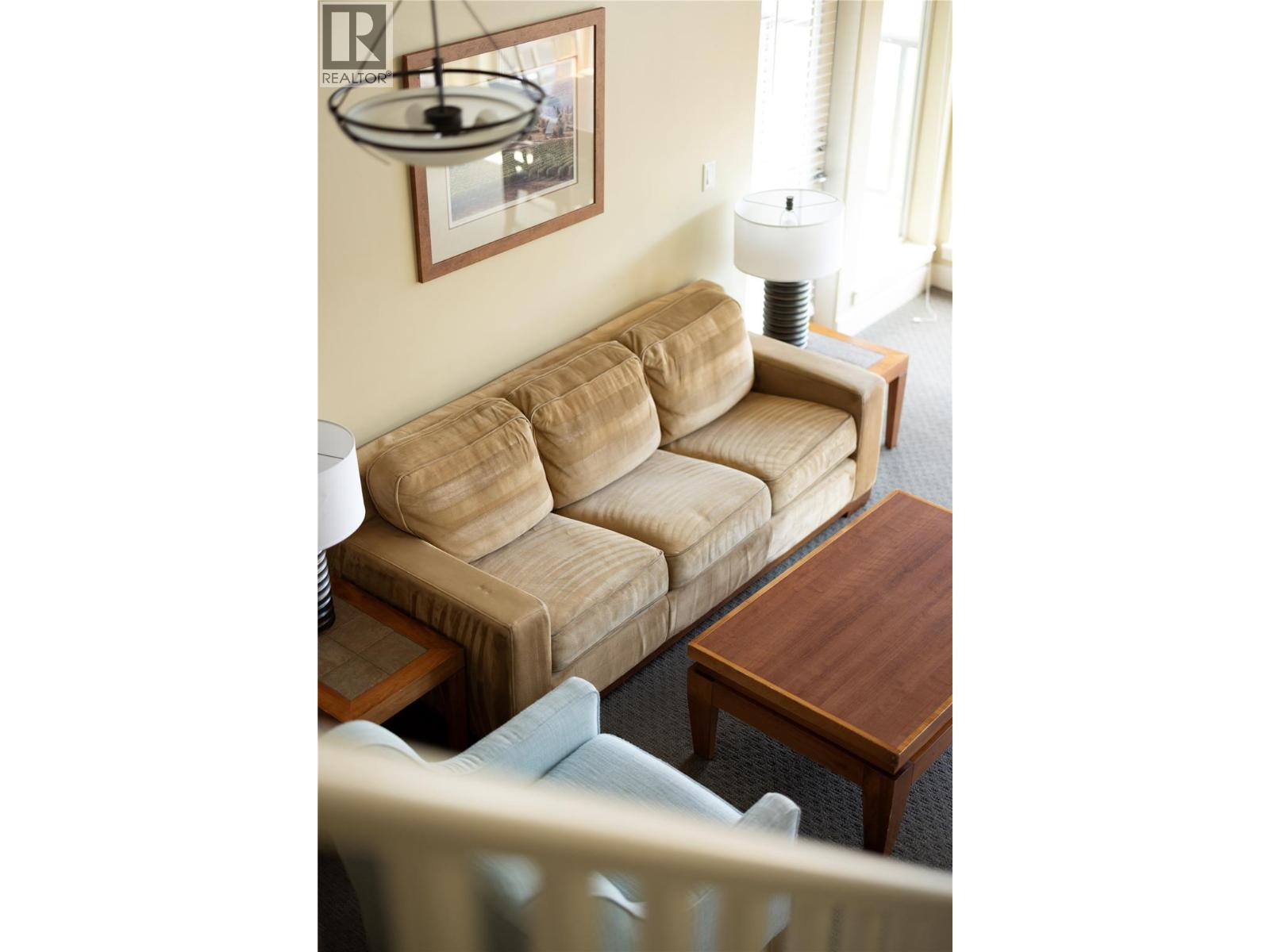 4205 Gellatly Road Unit# 416