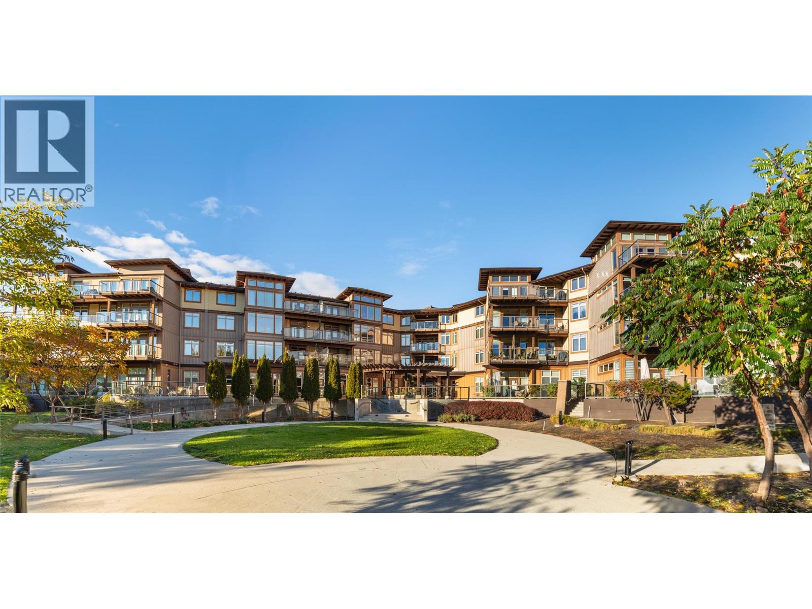 4205 Gellatly Road Unit# 416