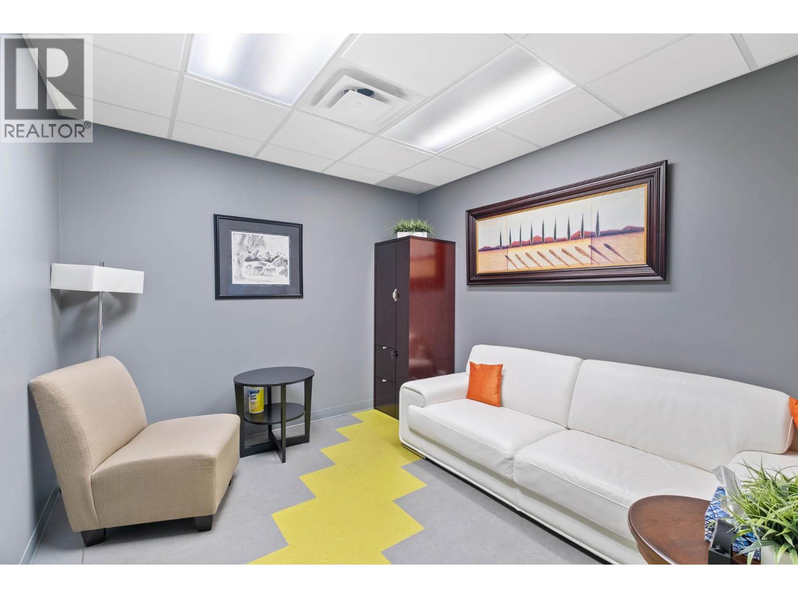 2040 Springfield Road Unit# 201