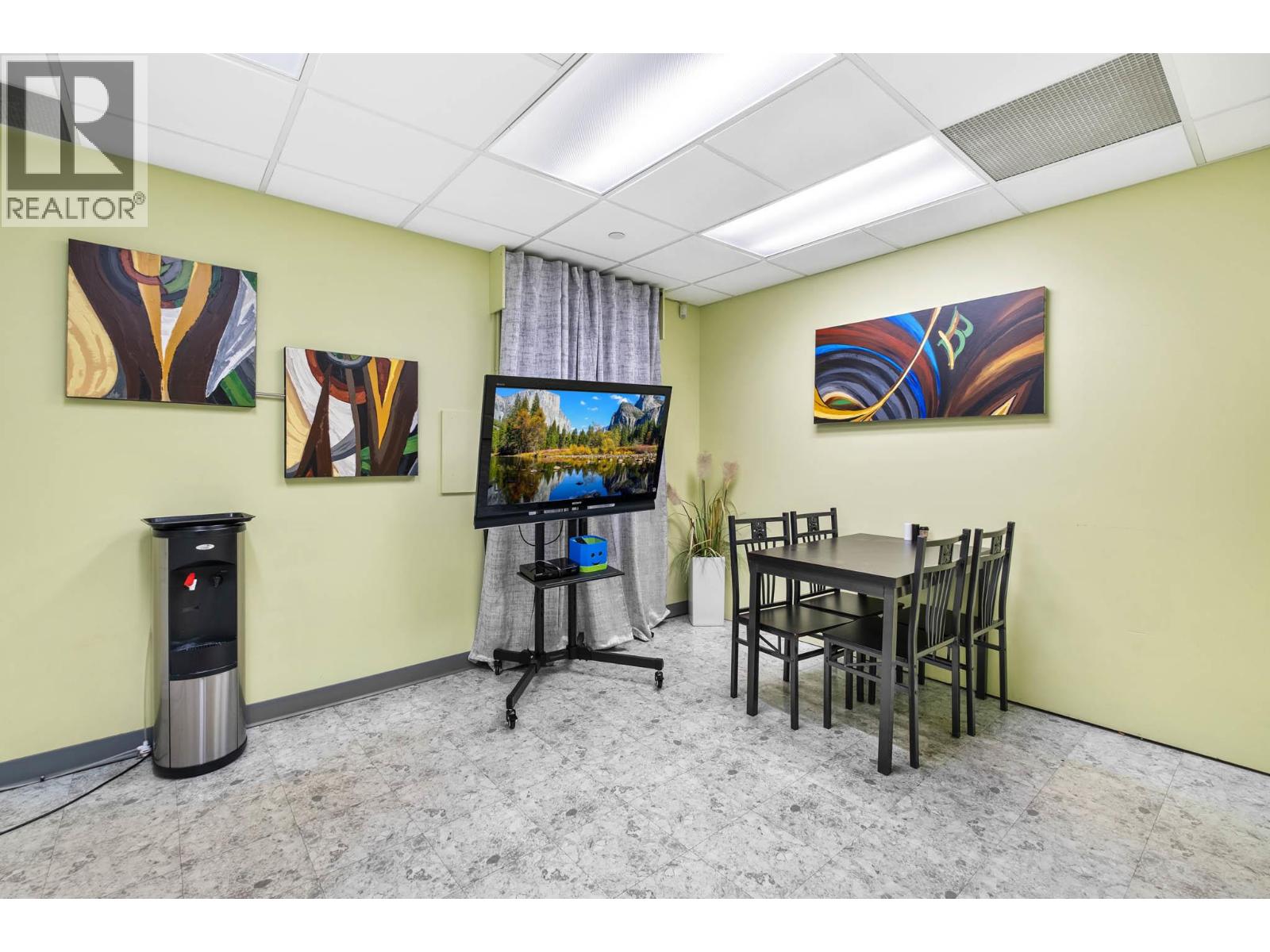 2040 Springfield Road Unit# 201