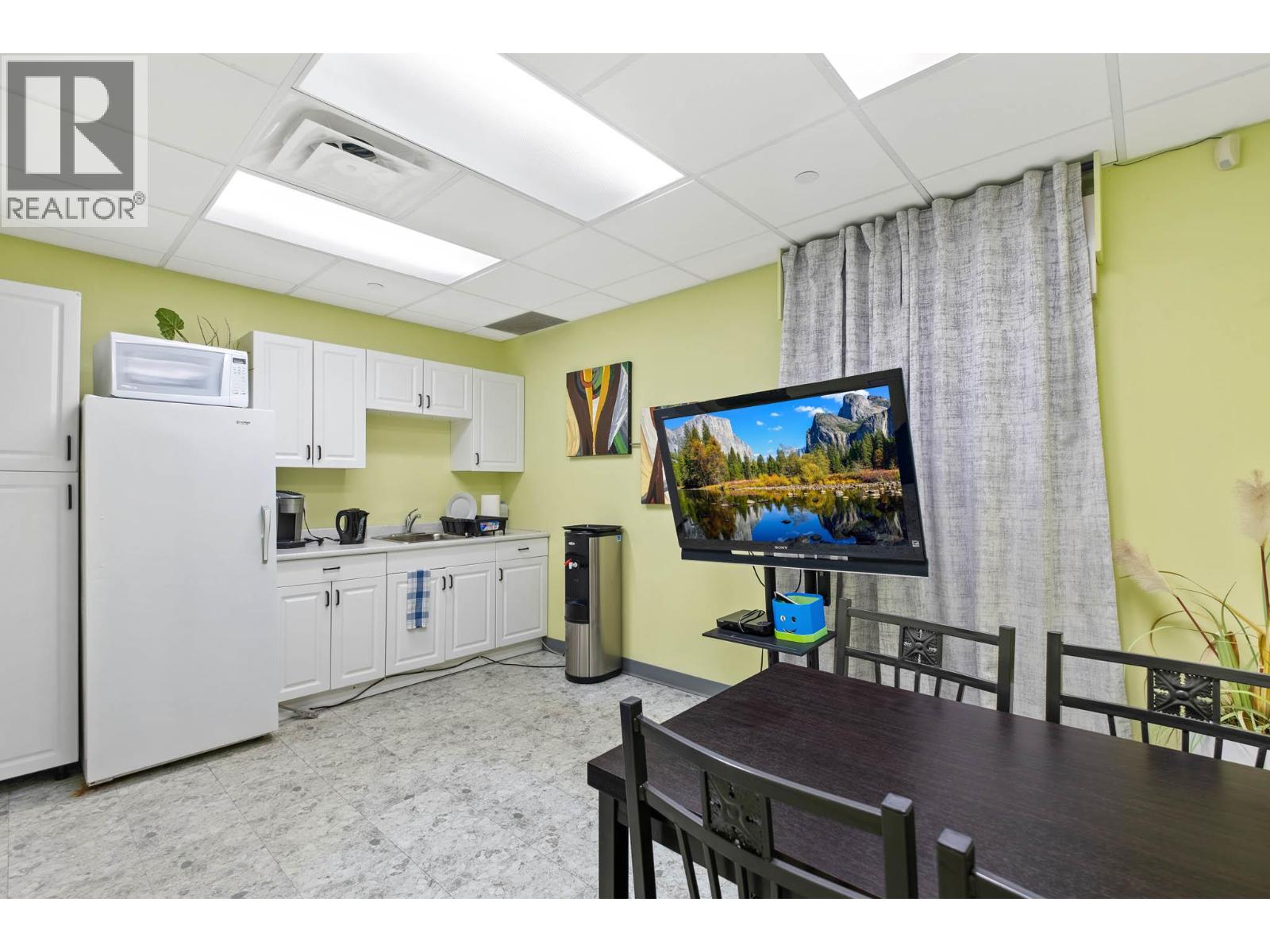 2040 Springfield Road Unit# 201