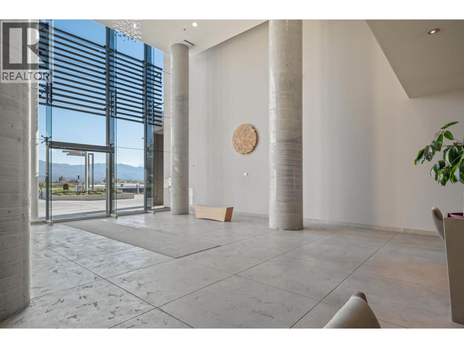 2040 Springfield Road Unit# 201
