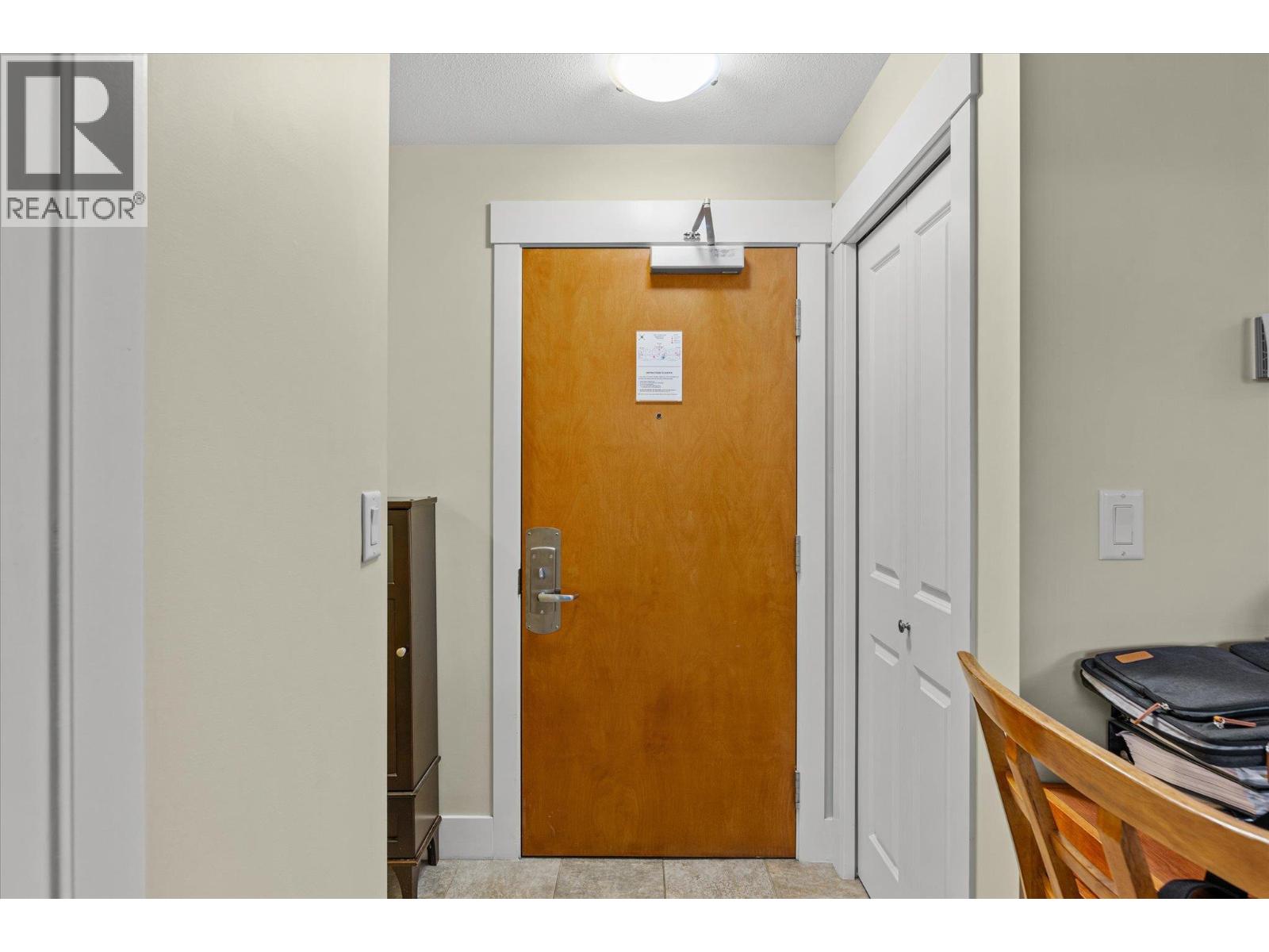 4205 Gellatly Road Unit# 301