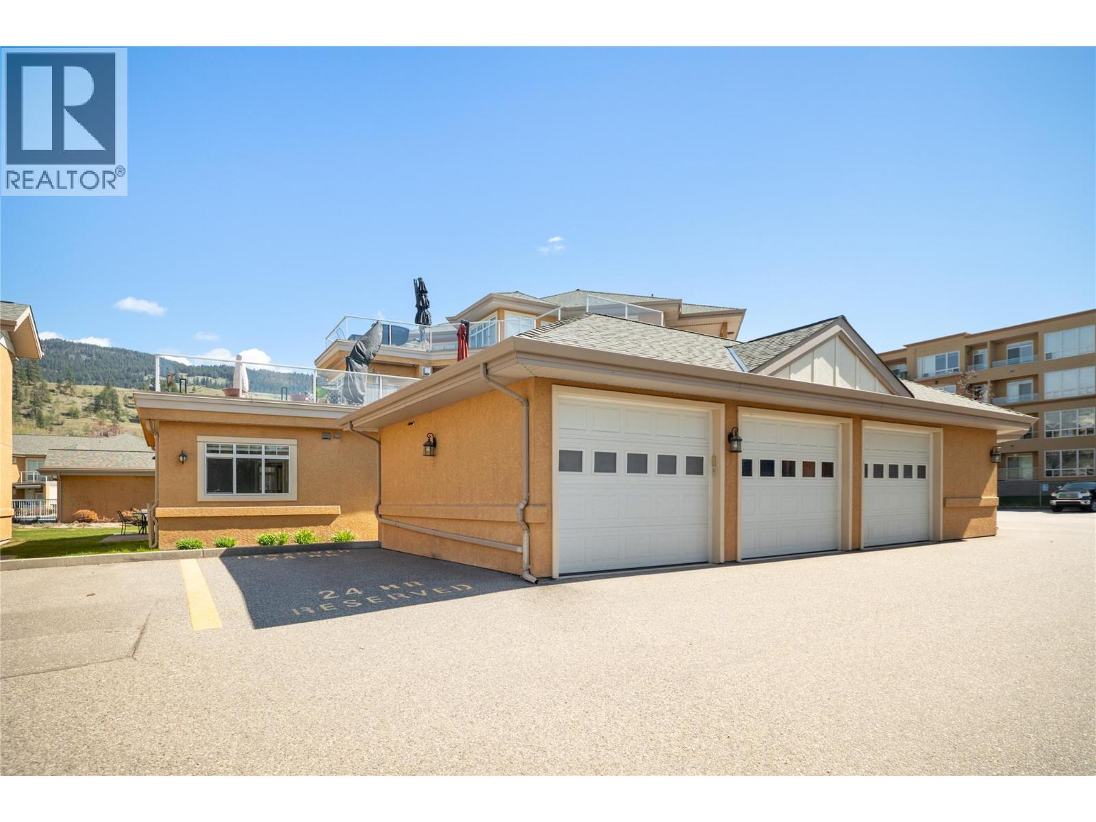 3570 WOODSDALE Road Unit# 109