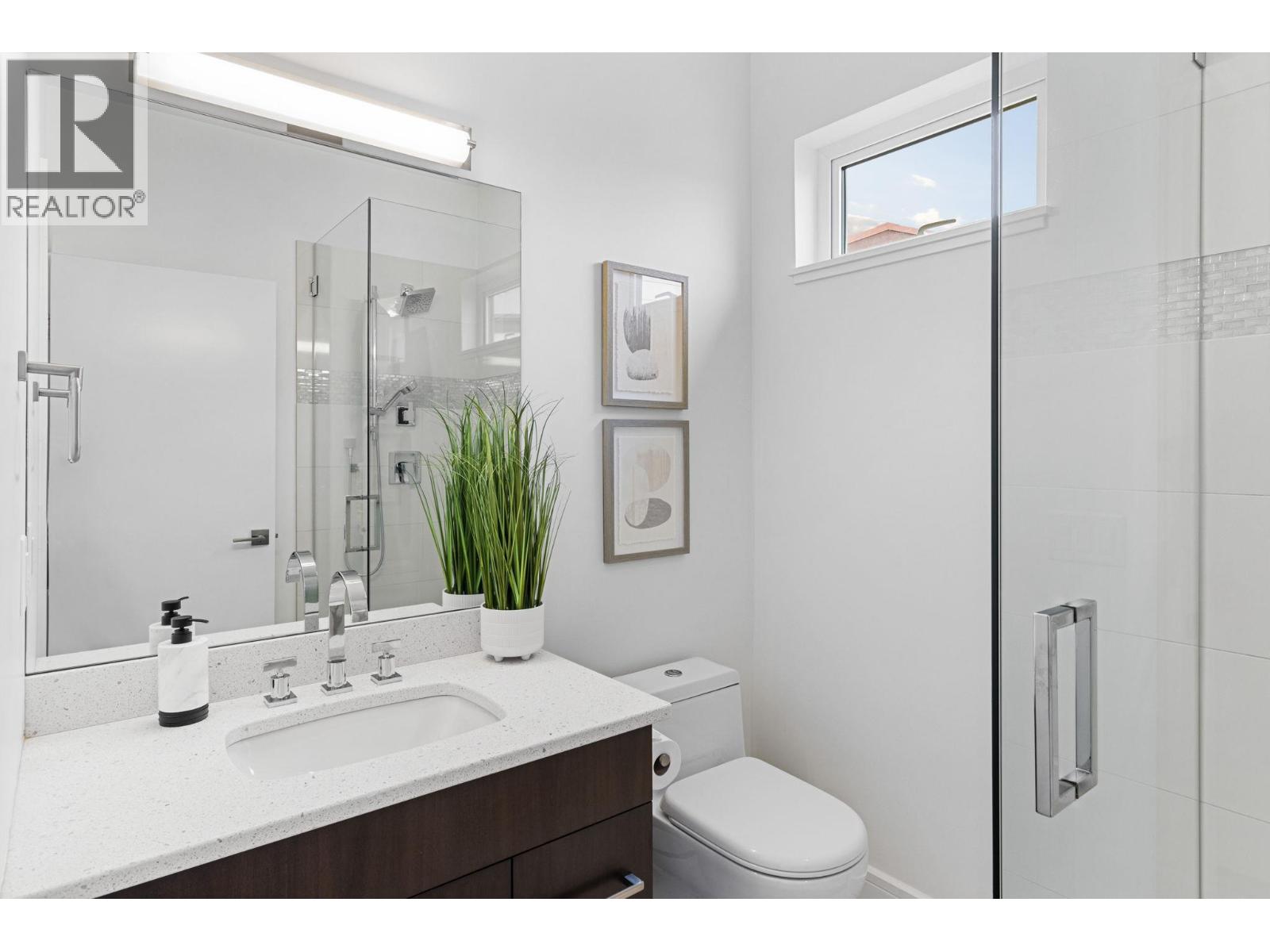 3756 Lakeshore Road Unit# 5