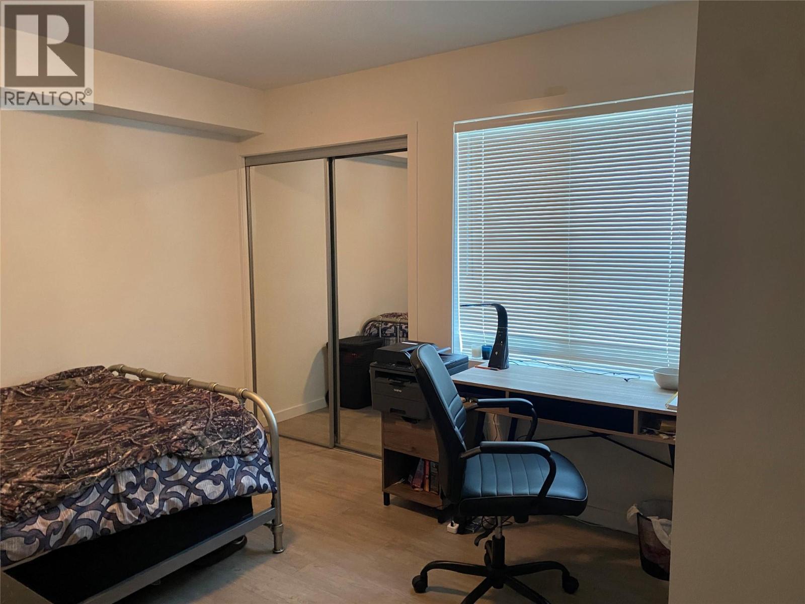 695 Academy Way Unit# 207