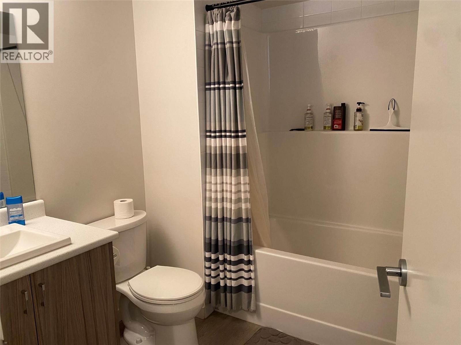 695 Academy Way Unit# 207