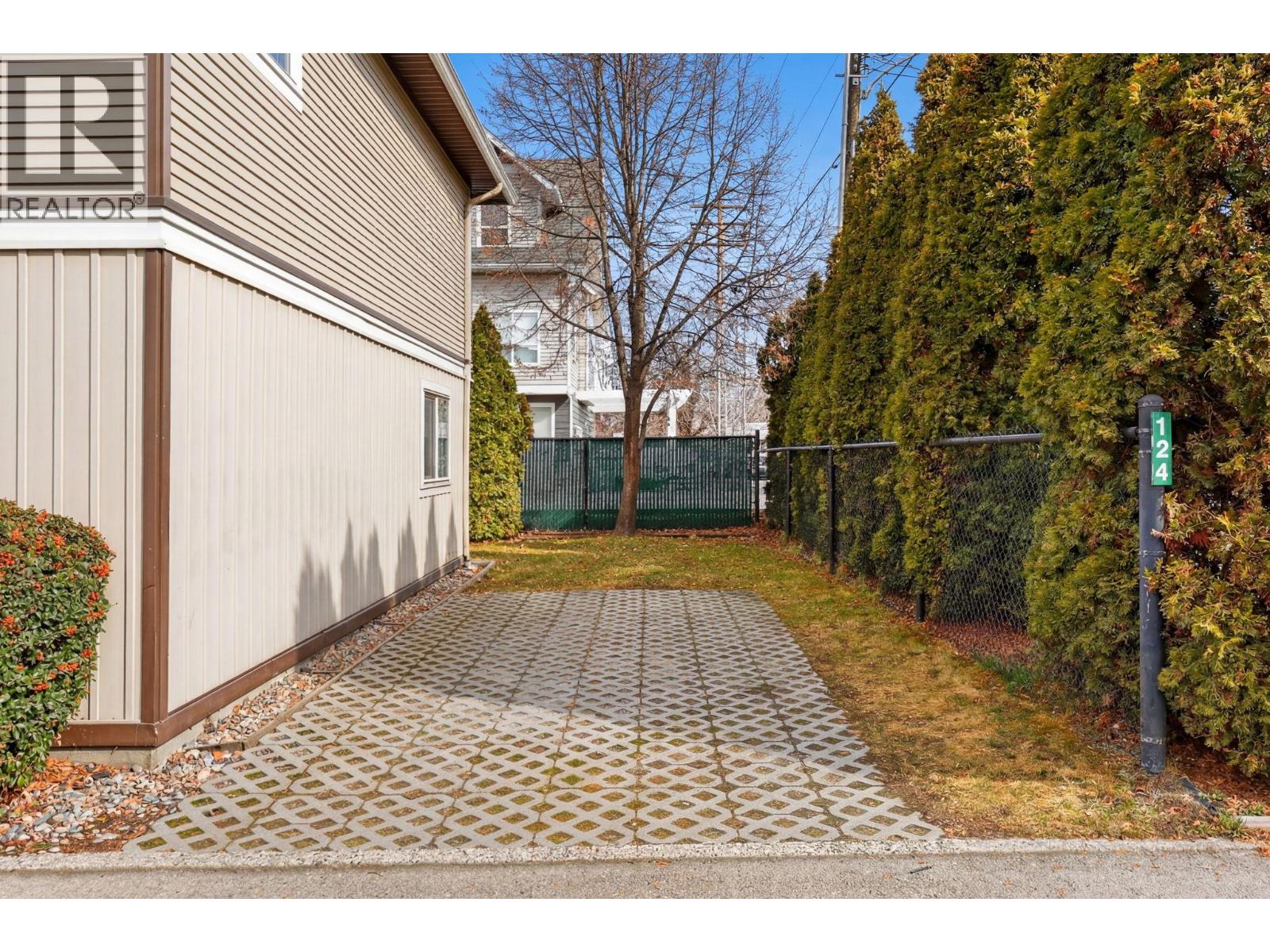124 Mills Road Unit# 27