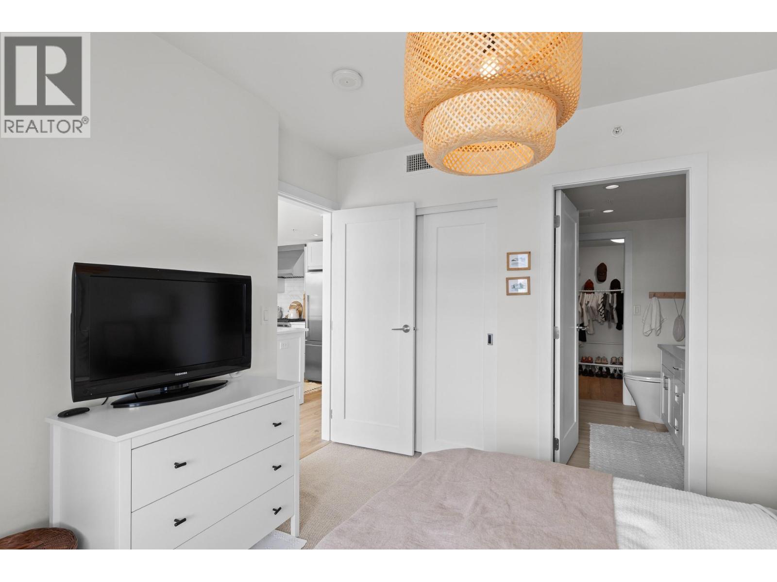 485 Groves Avenue Unit# 704