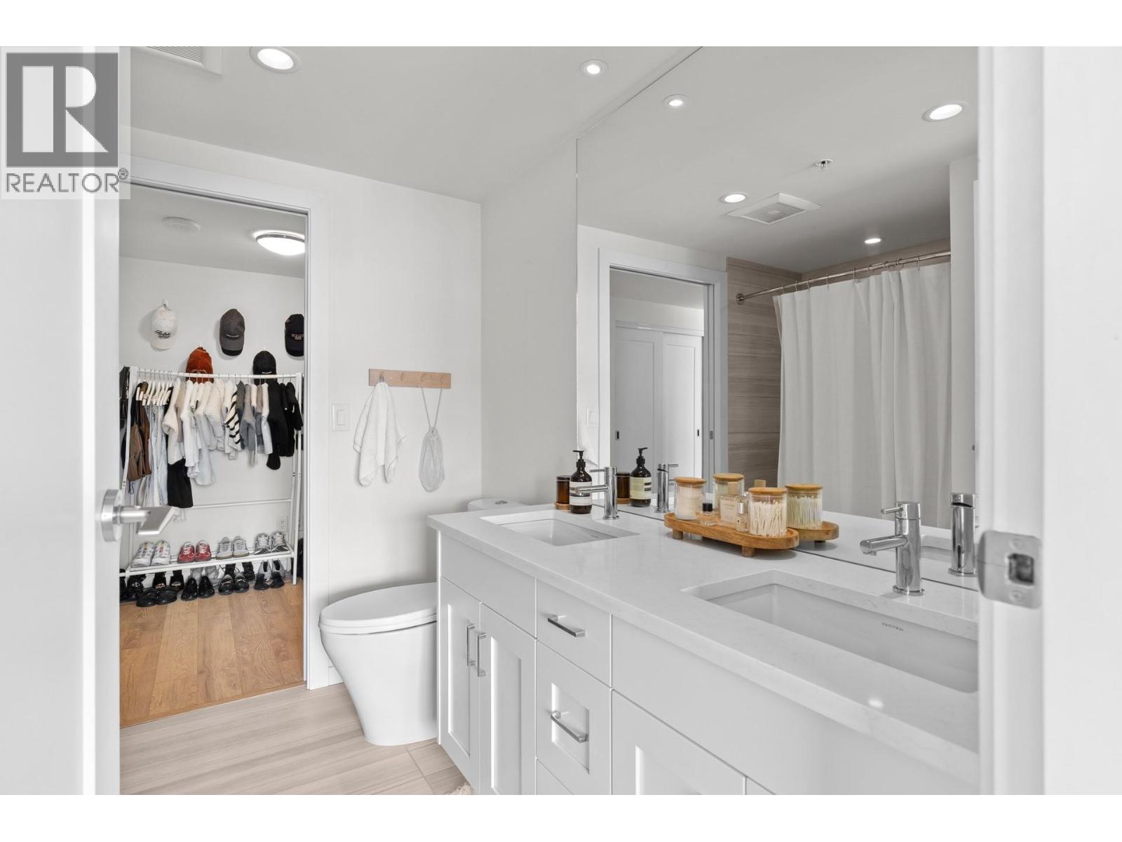 485 Groves Avenue Unit# 704