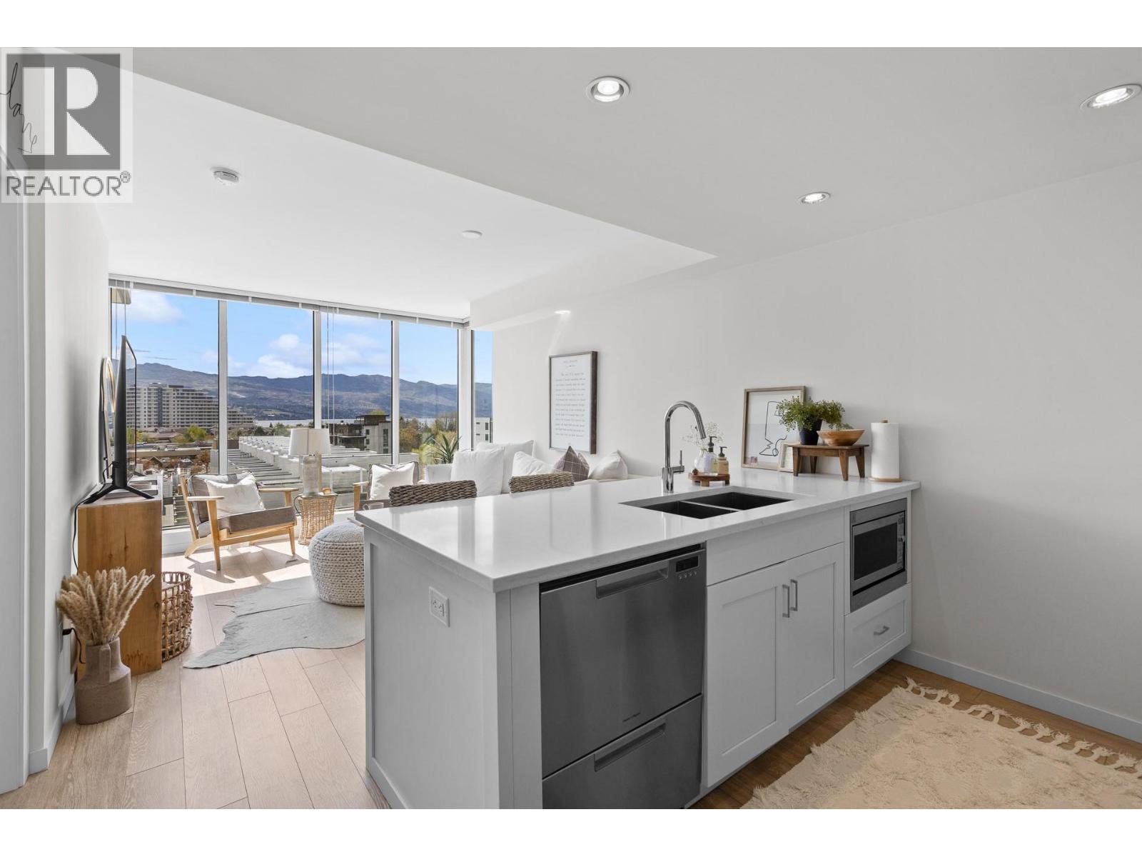 485 Groves Avenue Unit# 704