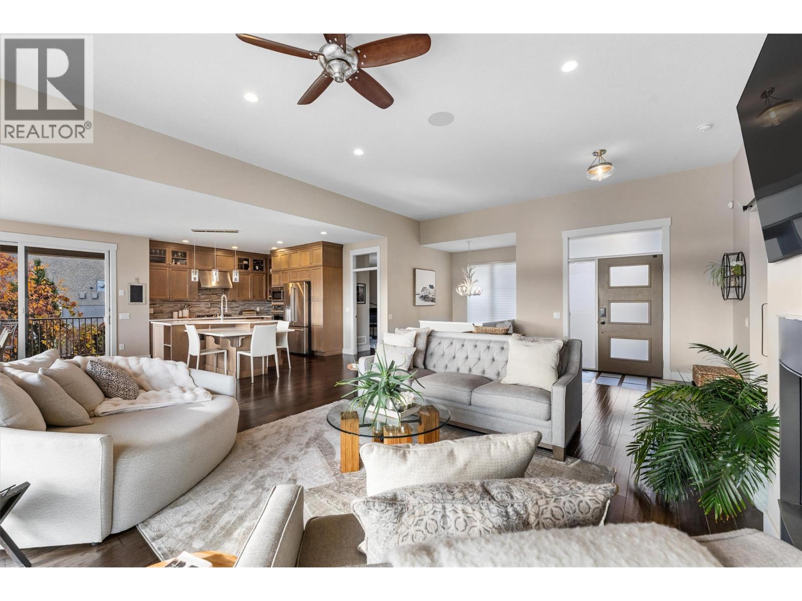 747 Traditions Crescent