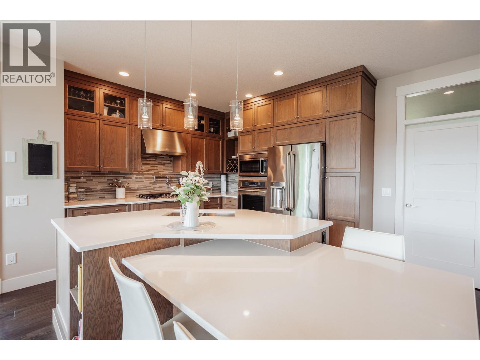 747 Traditions Crescent