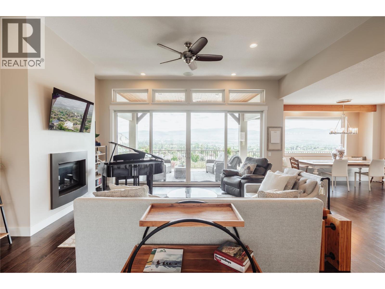 747 Traditions Crescent