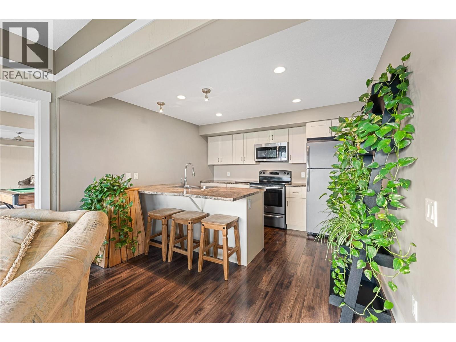 747 Traditions Crescent