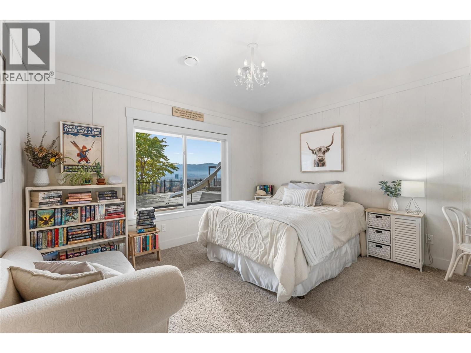 747 Traditions Crescent