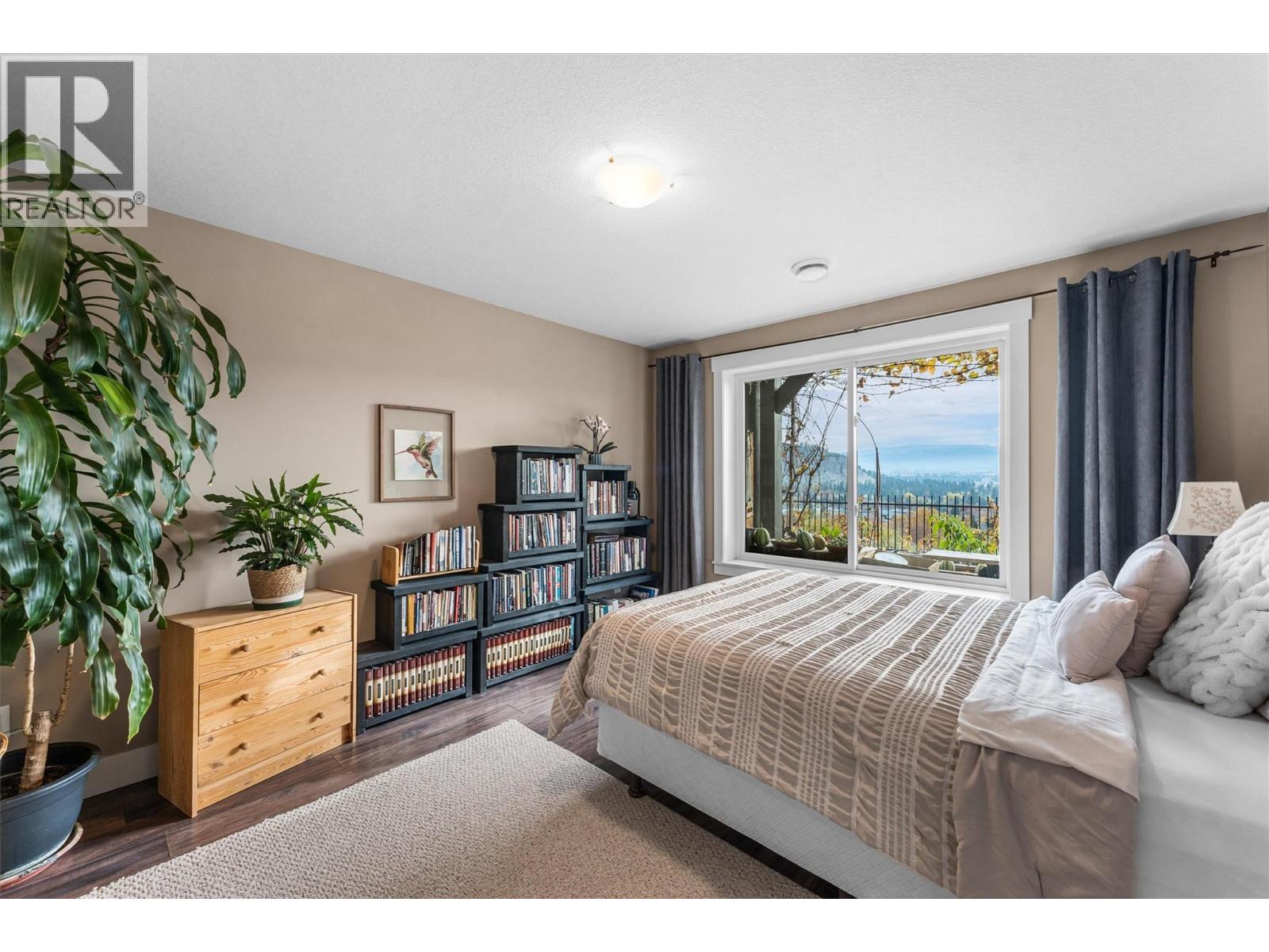 747 Traditions Crescent