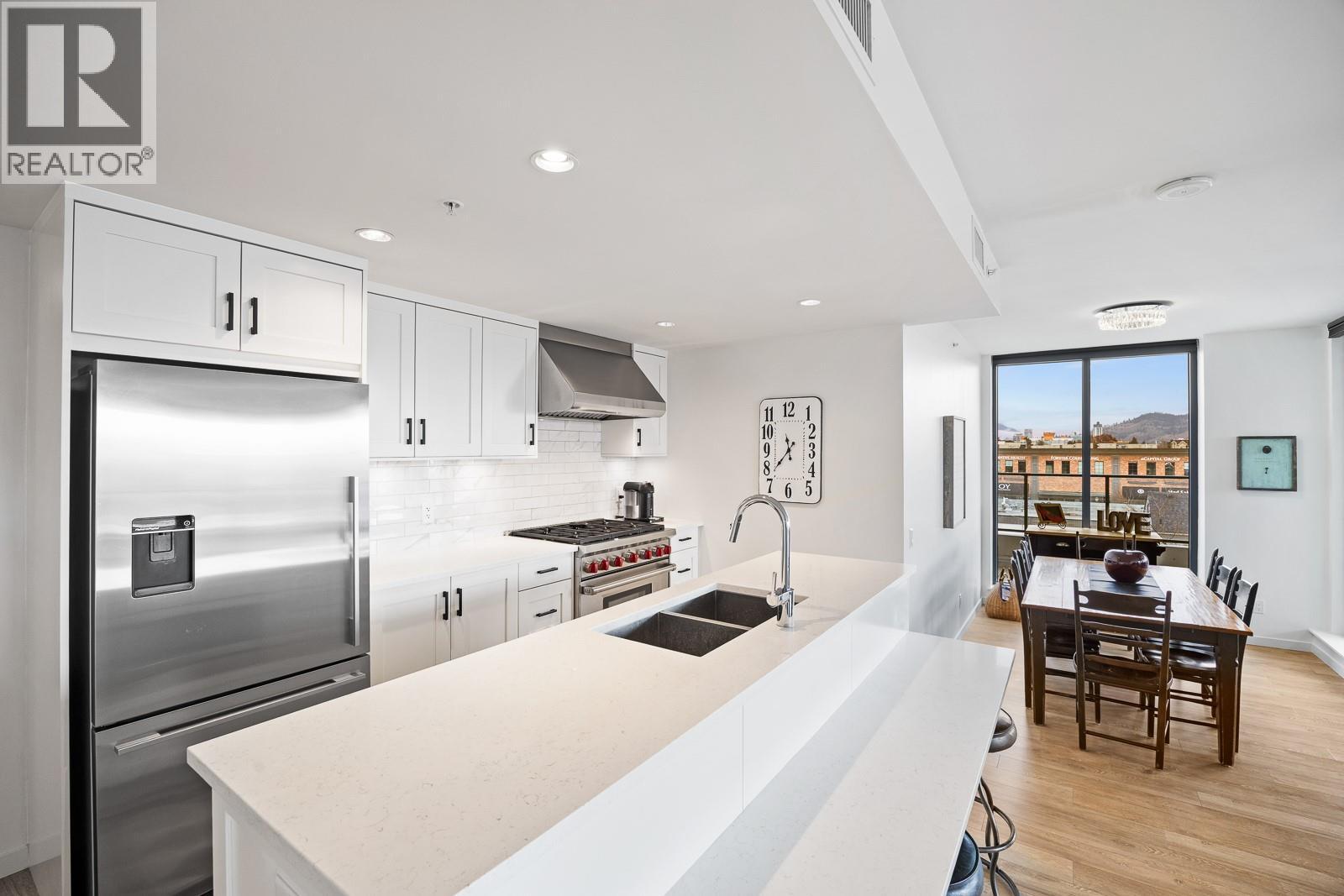 485 Groves Avenue Unit# 301