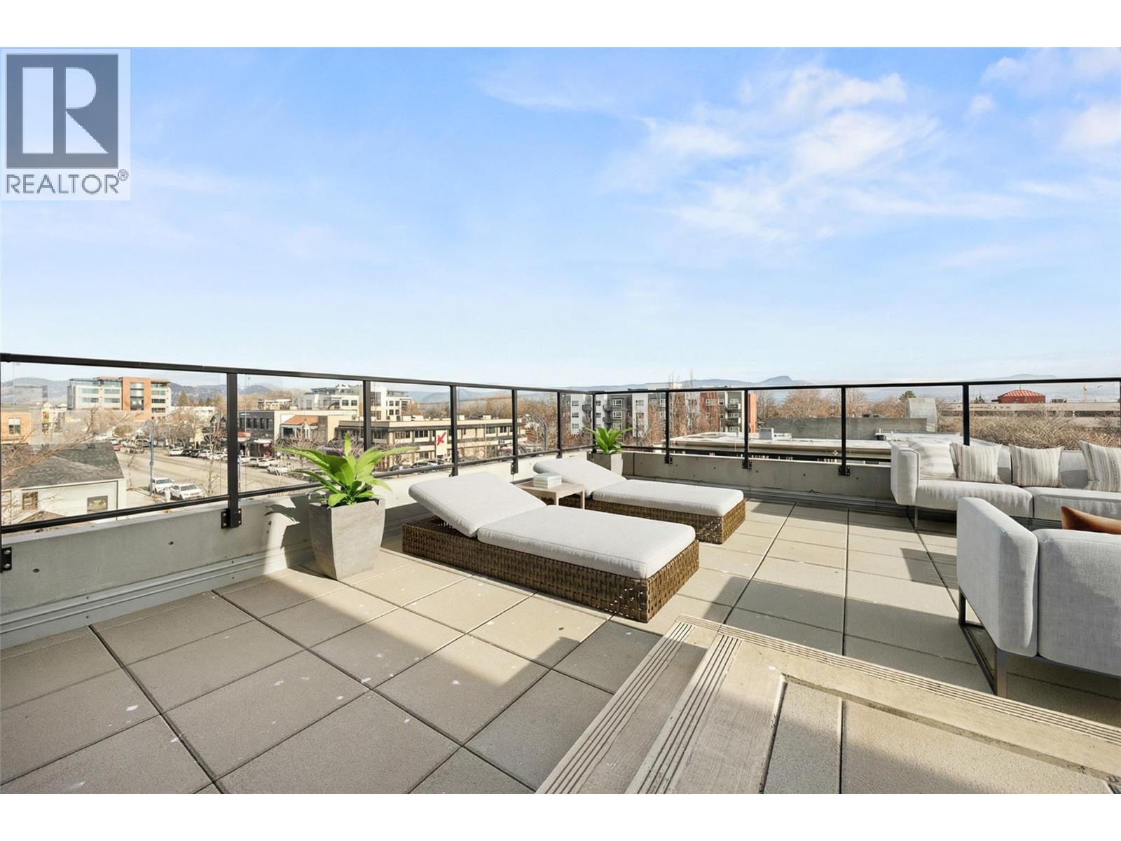 485 Groves Avenue Unit# 301
