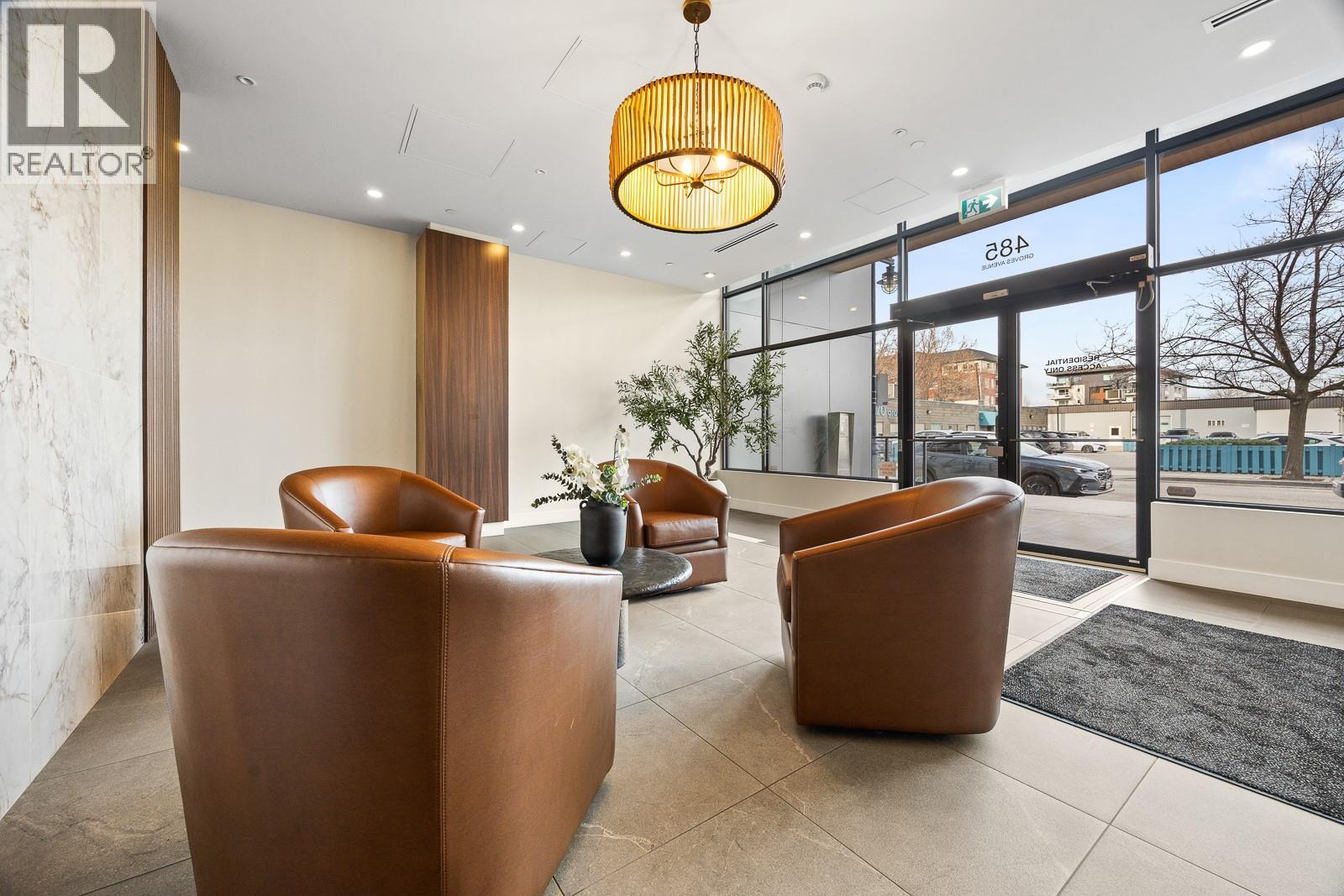 485 Groves Avenue Unit# 301