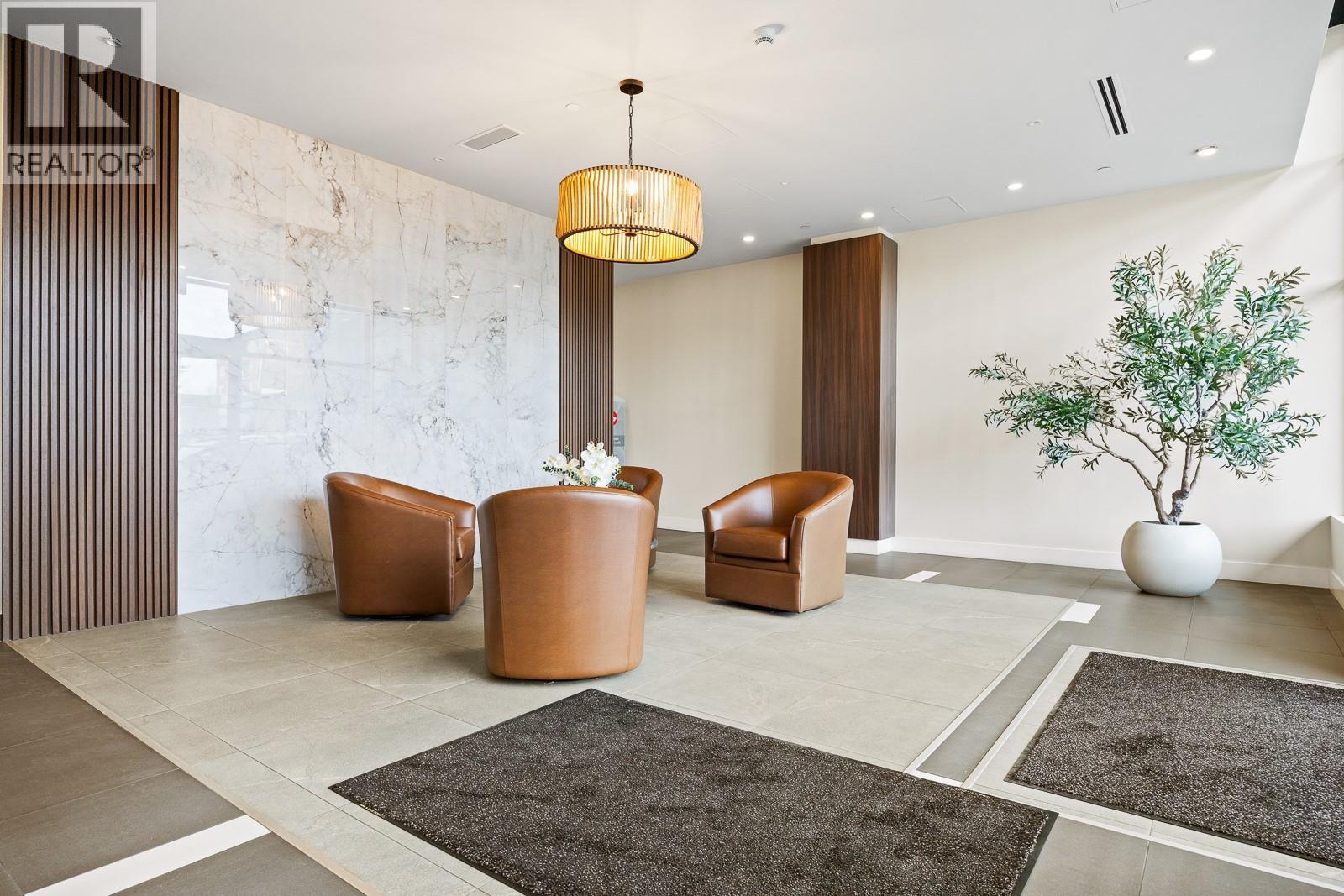 485 Groves Avenue Unit# 301