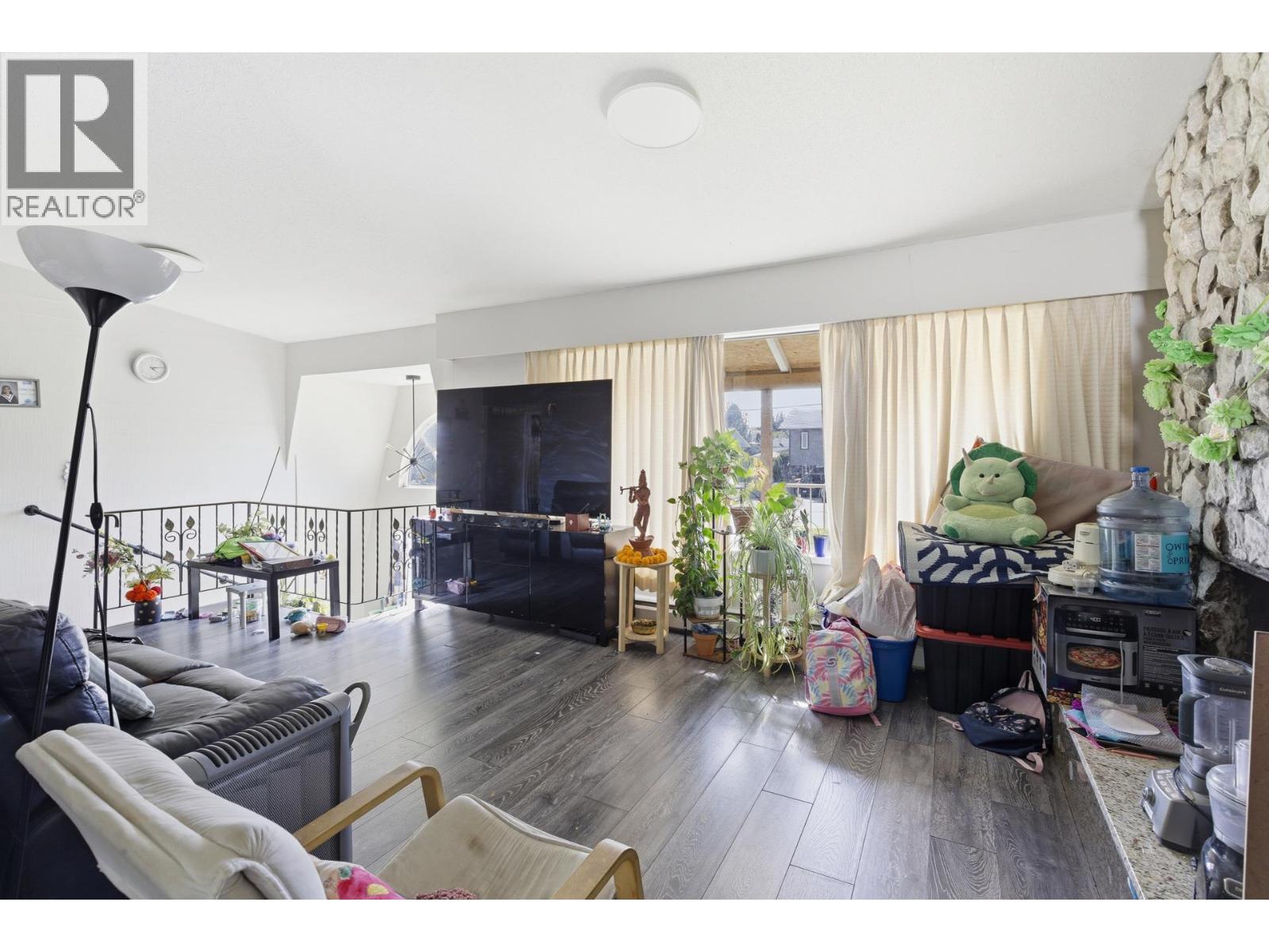 355 Mara Road