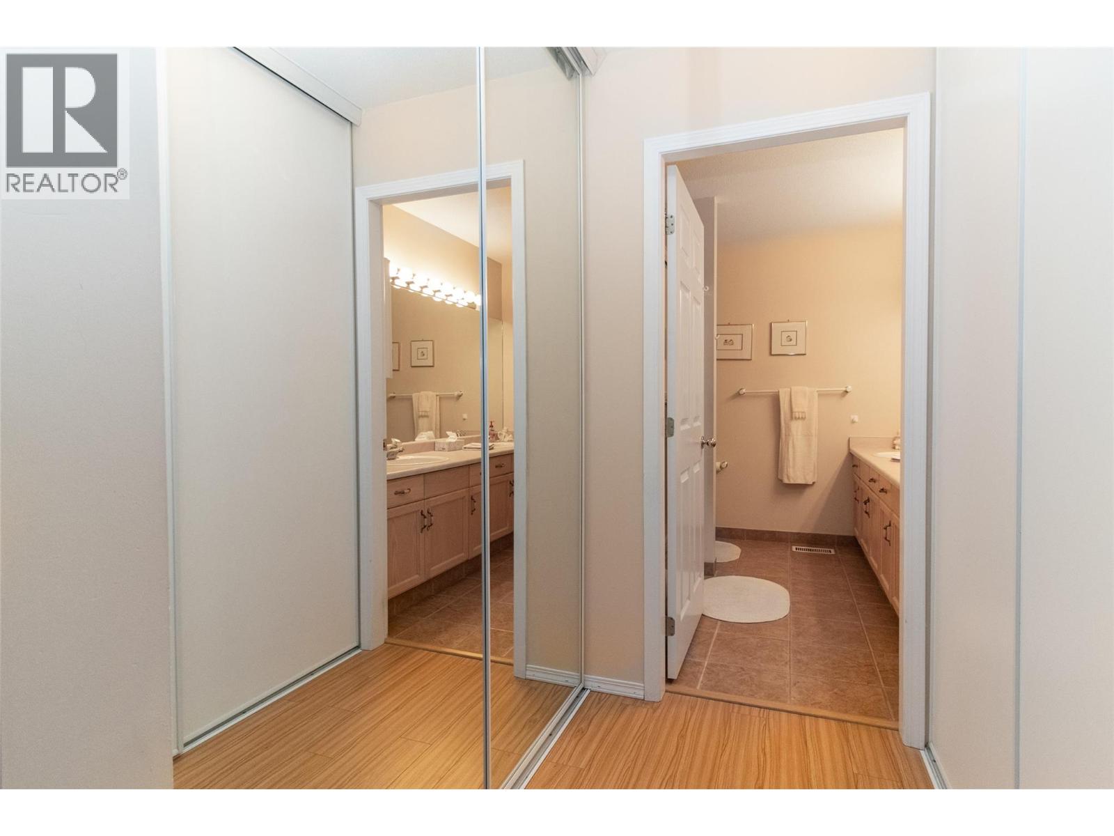 1874 Parkview Crescent Unit# 38