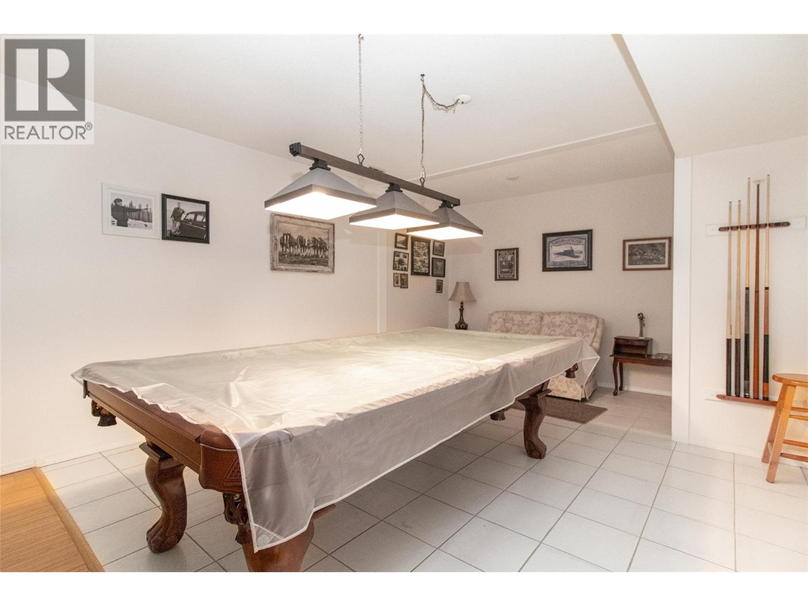 1874 Parkview Crescent Unit# 38