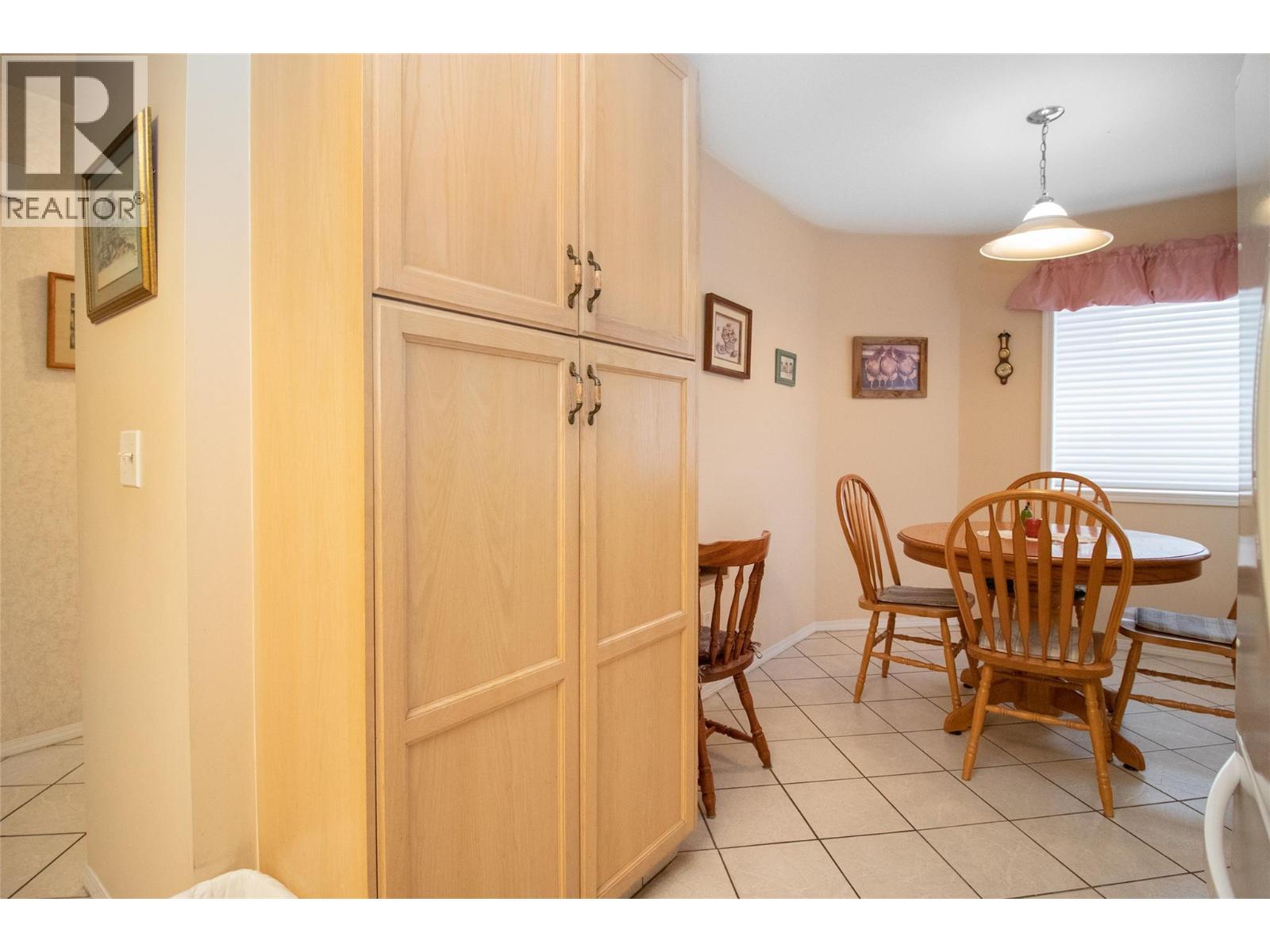 1874 Parkview Crescent Unit# 38
