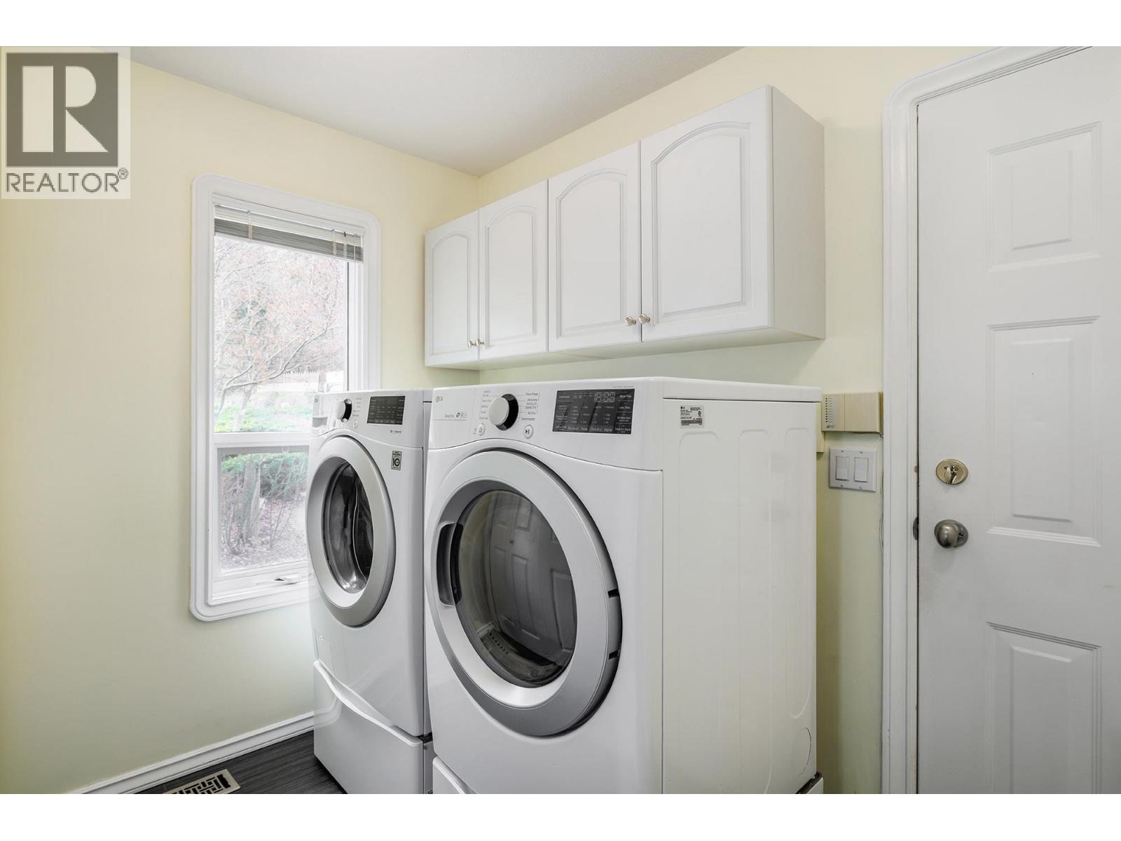 452 Glen Pine Court Unit# 19