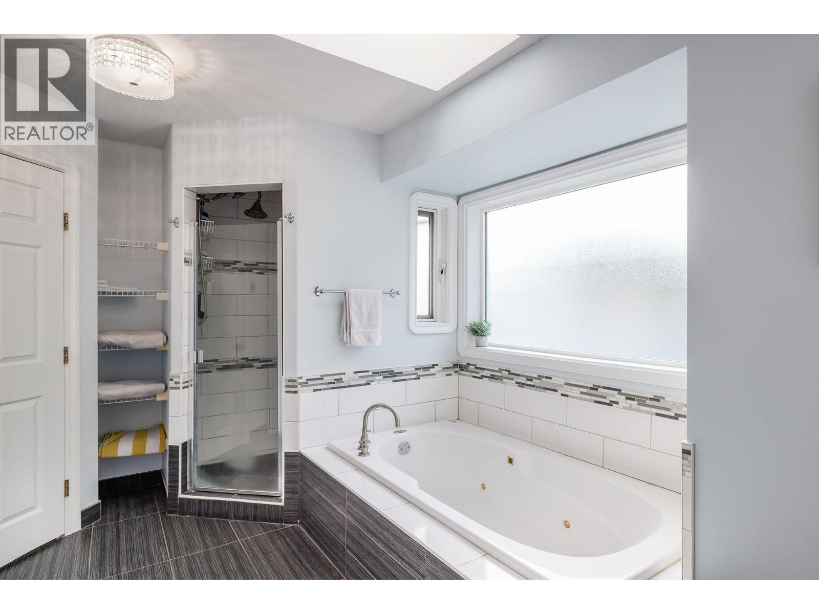 452 Glen Pine Court Unit# 19