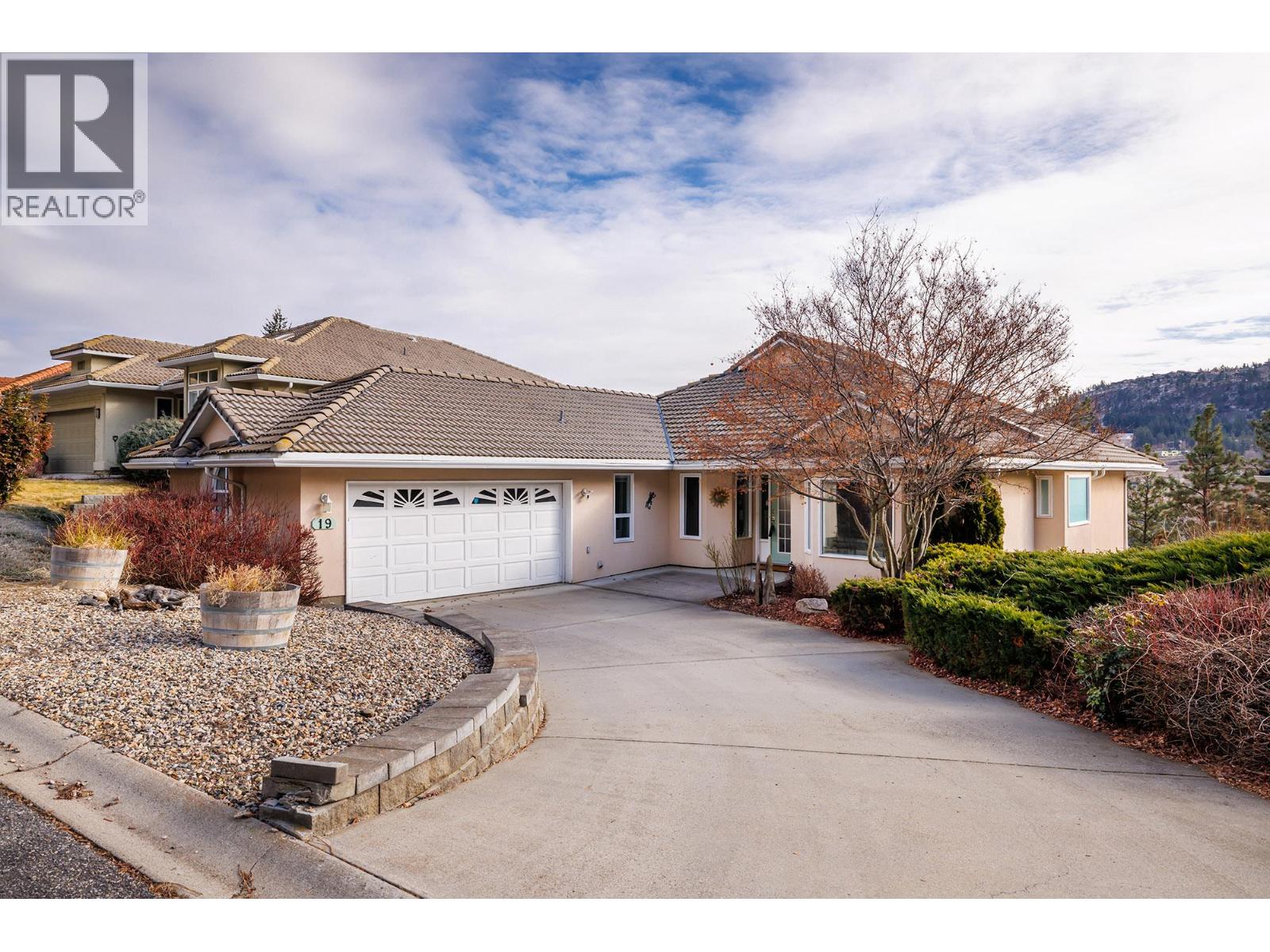 452 Glen Pine Court Unit# 19