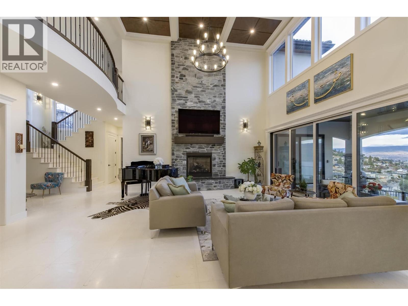 3279 Vineyard View Drive