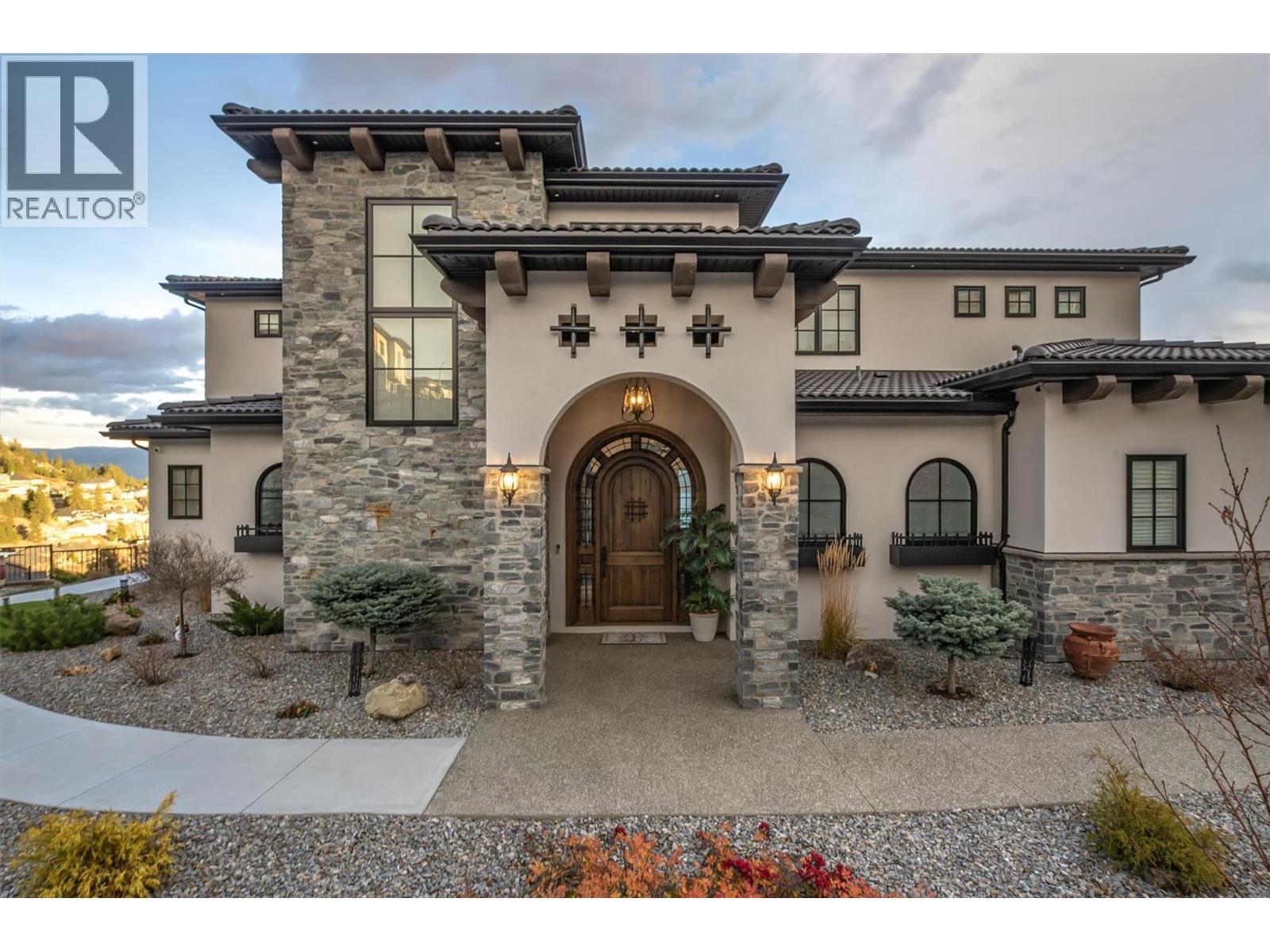 3279 Vineyard View Drive