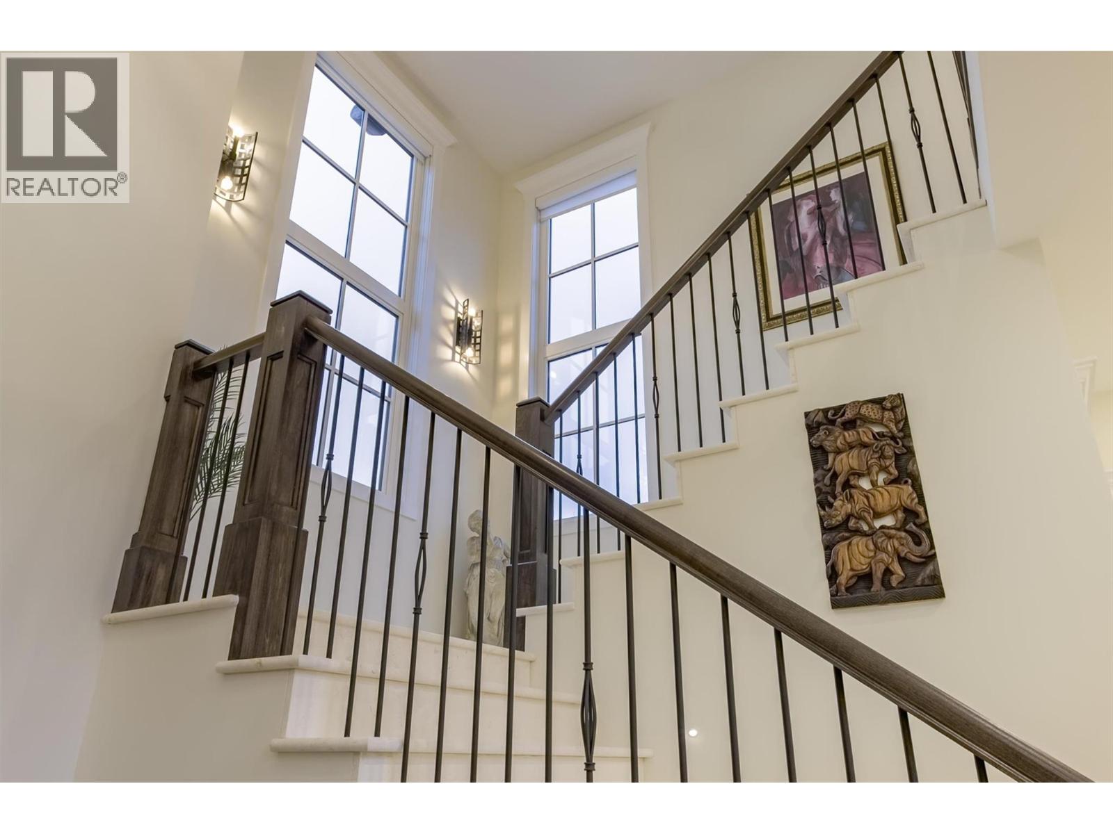 3279 Vineyard View Drive