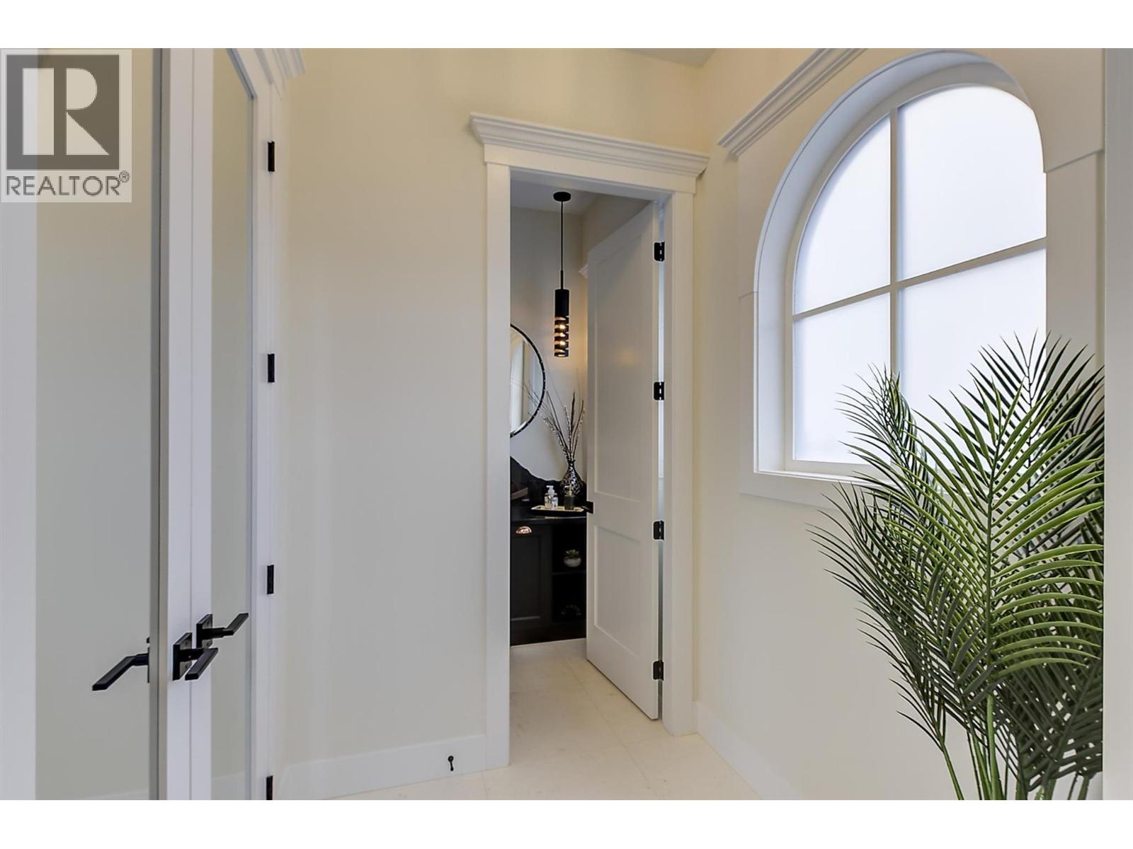 3279 Vineyard View Drive