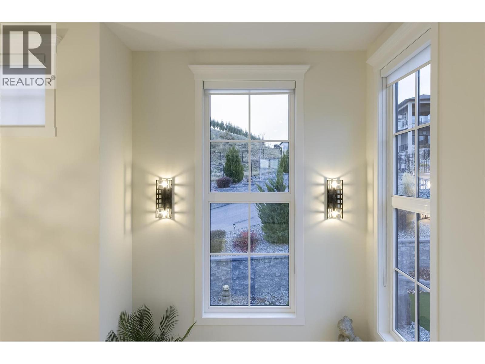 3279 Vineyard View Drive