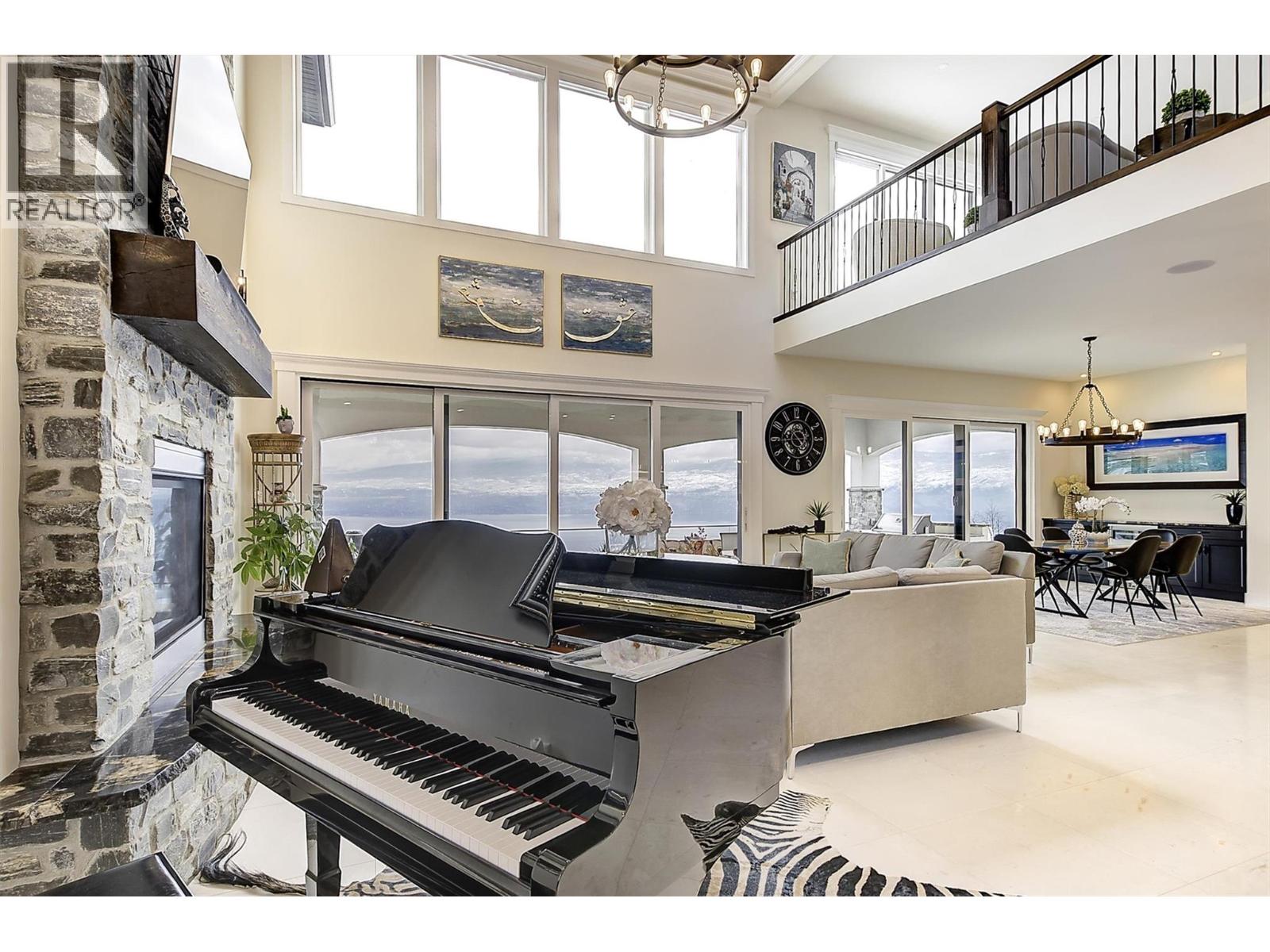 3279 Vineyard View Drive