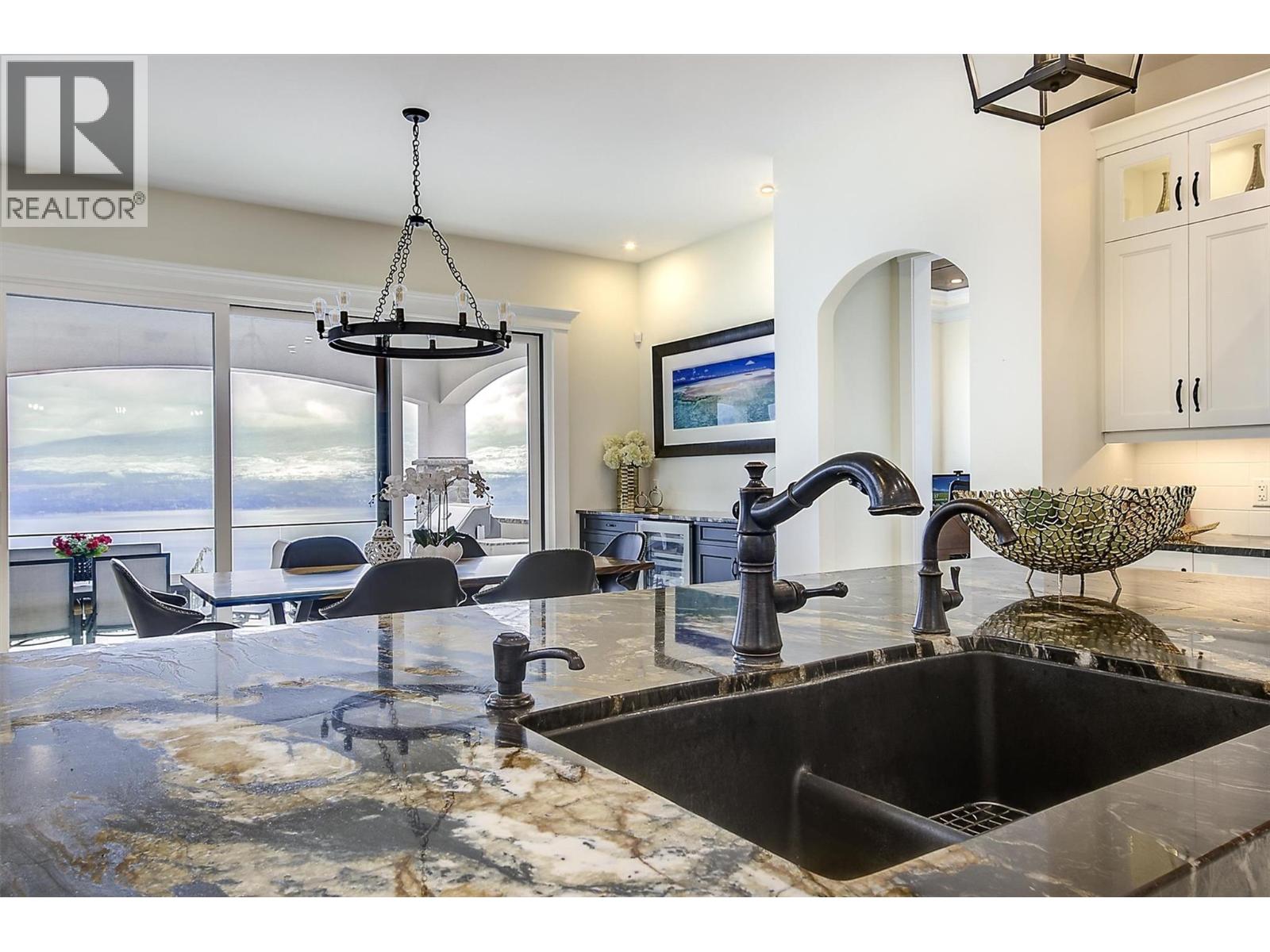 3279 Vineyard View Drive