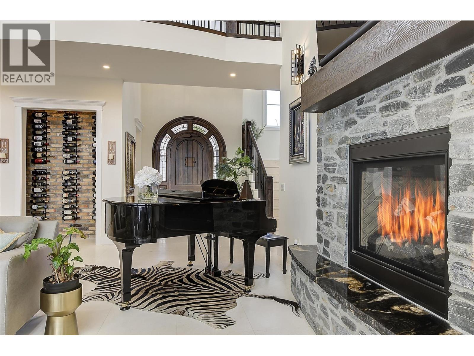 3279 Vineyard View Drive