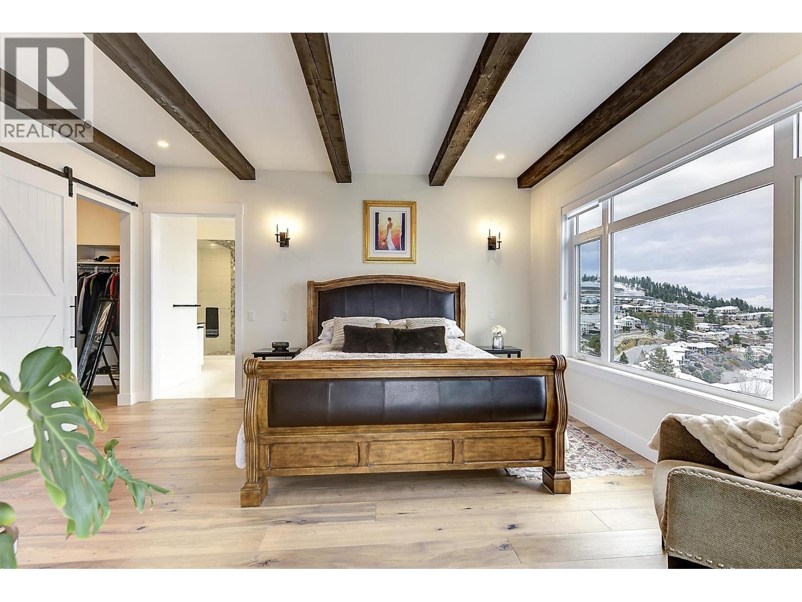 3279 Vineyard View Drive