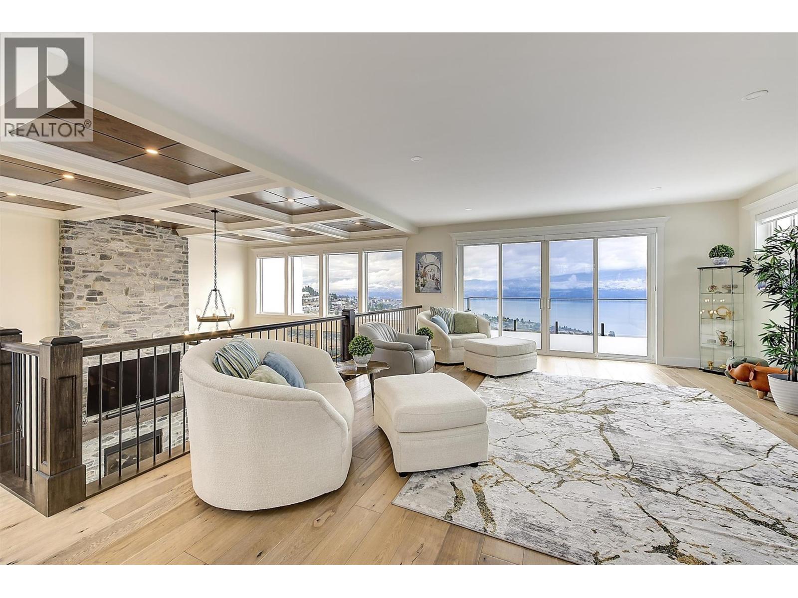 3279 Vineyard View Drive