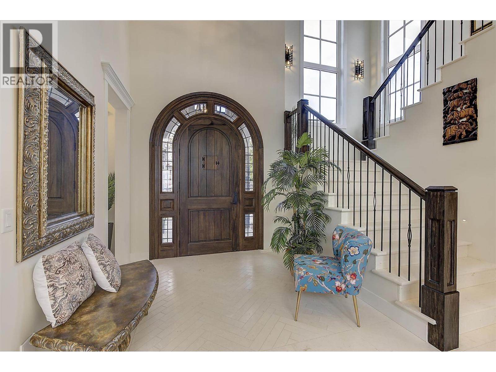 3279 Vineyard View Drive