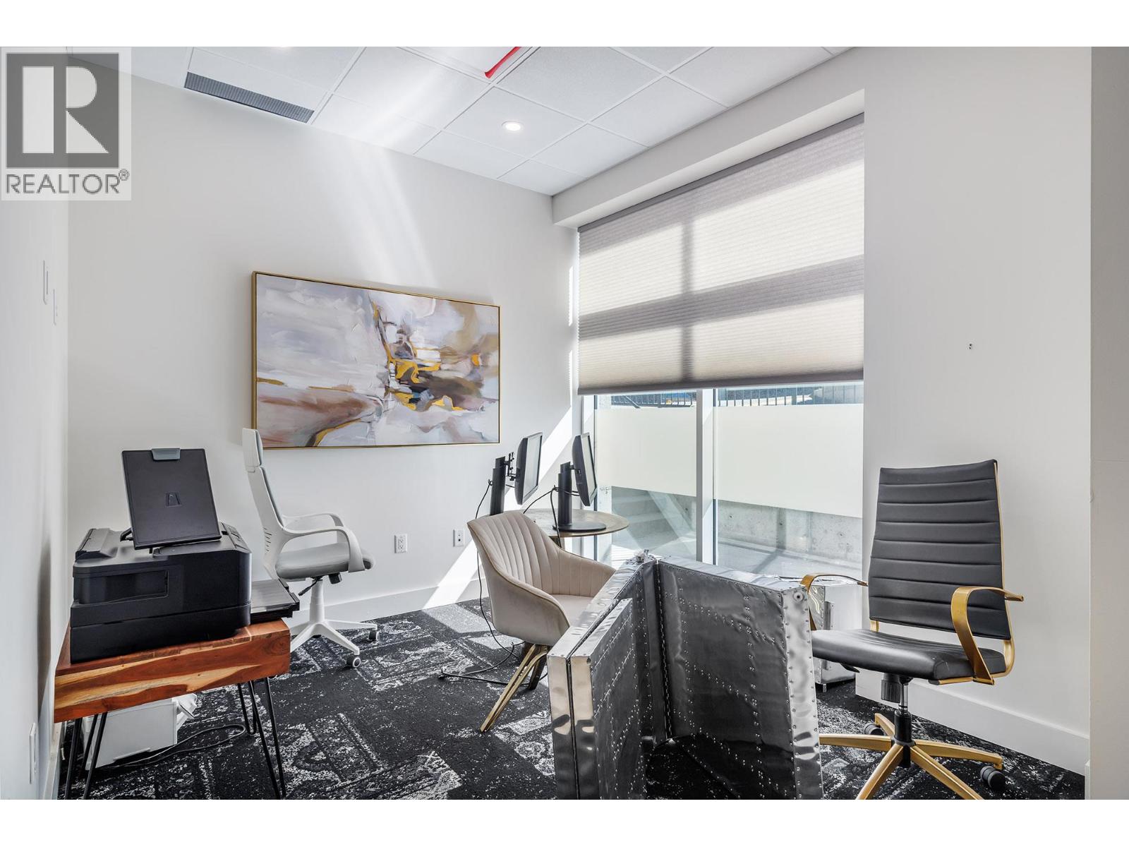 525 97 S Highway Unit# 200