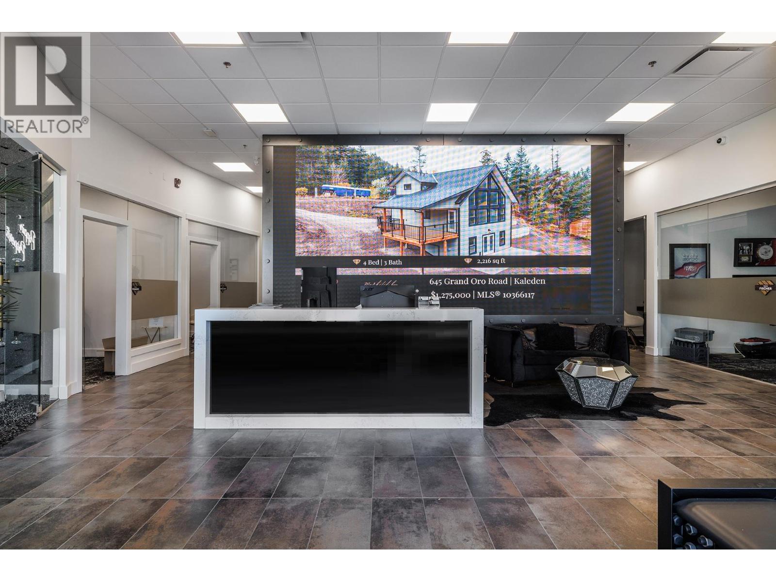 525 97 S Highway Unit# 200