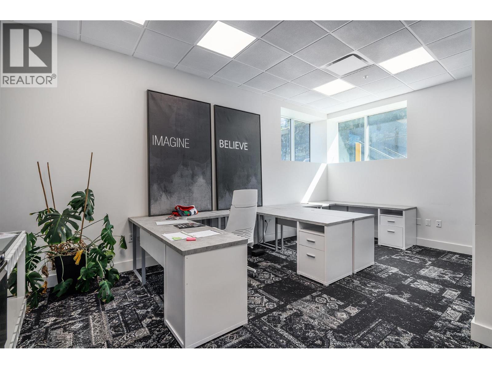 525 97 S Highway Unit# 200
