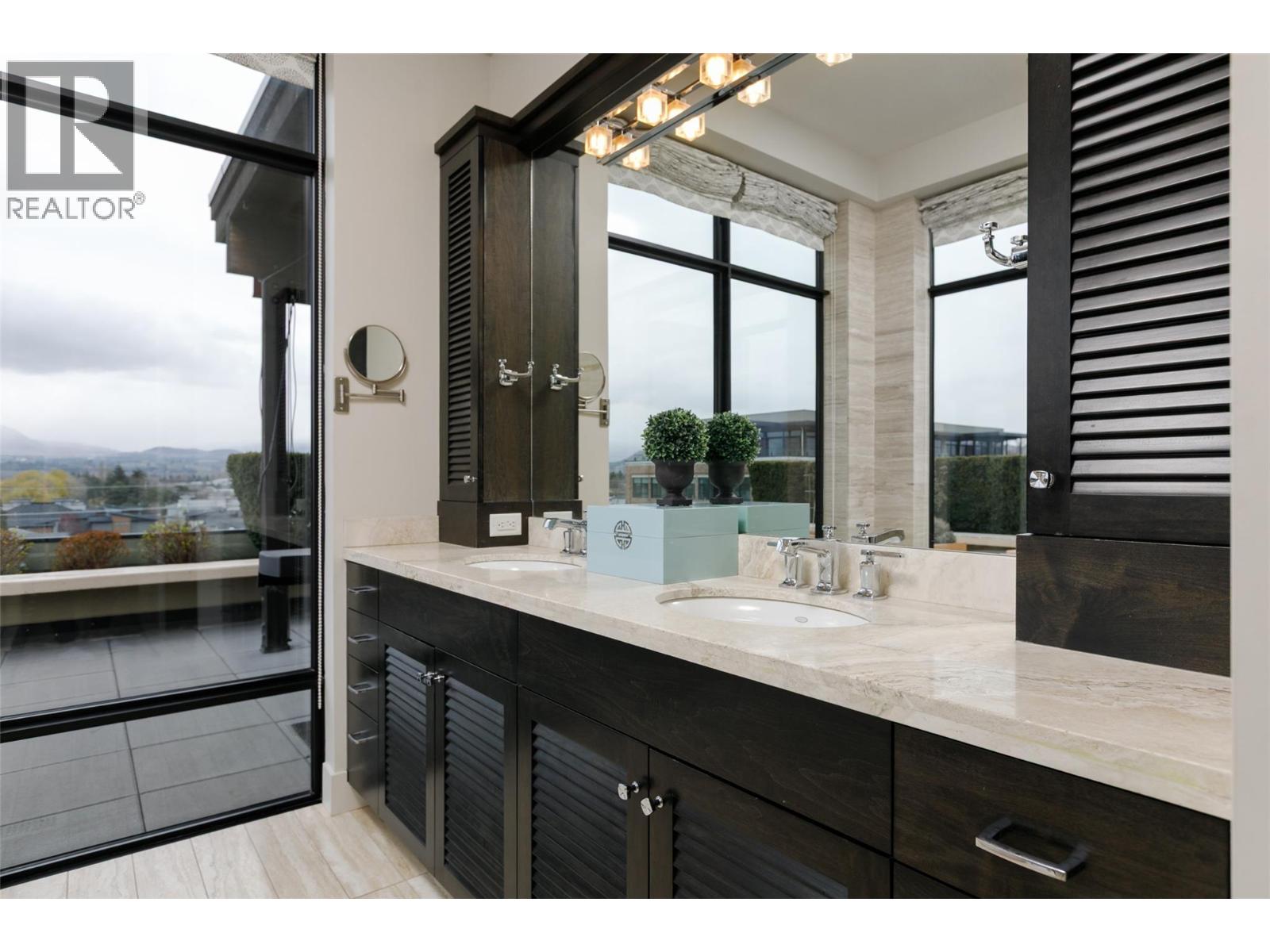 550 West Avenue Unit# 501