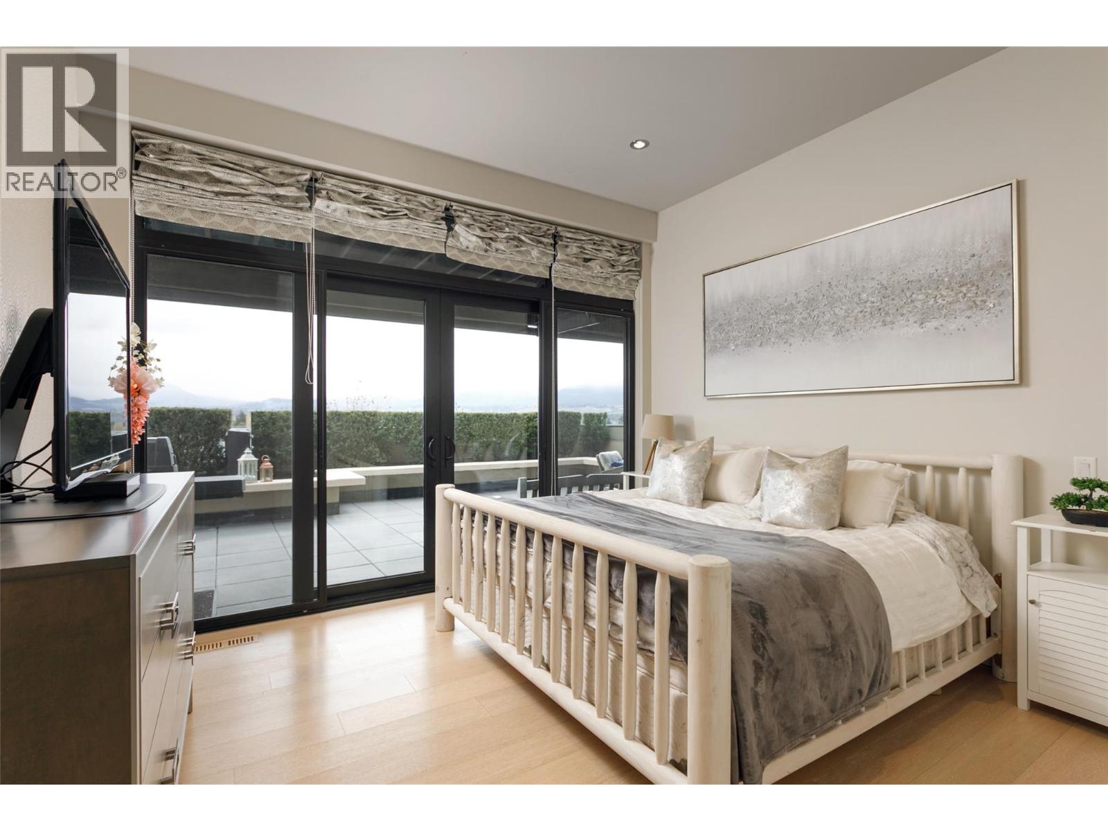 550 West Avenue Unit# 501