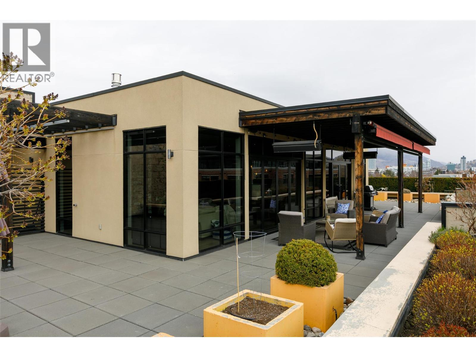 550 West Avenue Unit# 501