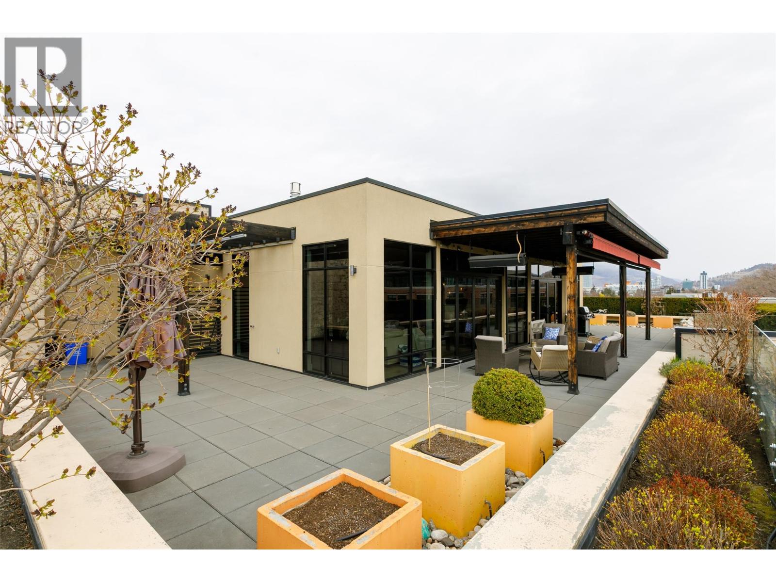 550 West Avenue Unit# 501